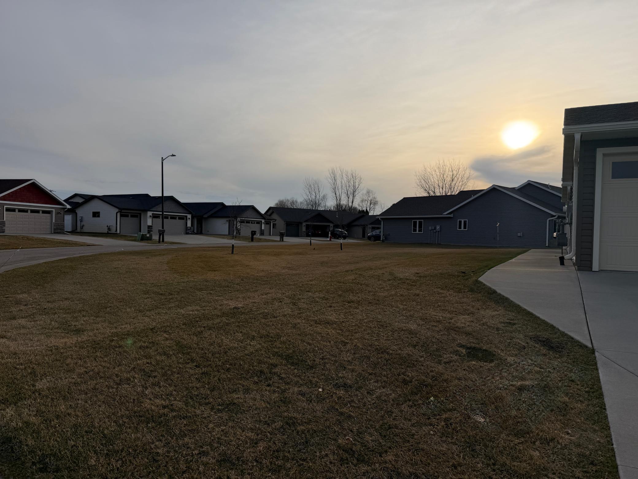 5th image of 147 Highland Cir, Zumbrota, MN 55992 | MLS# 7051983