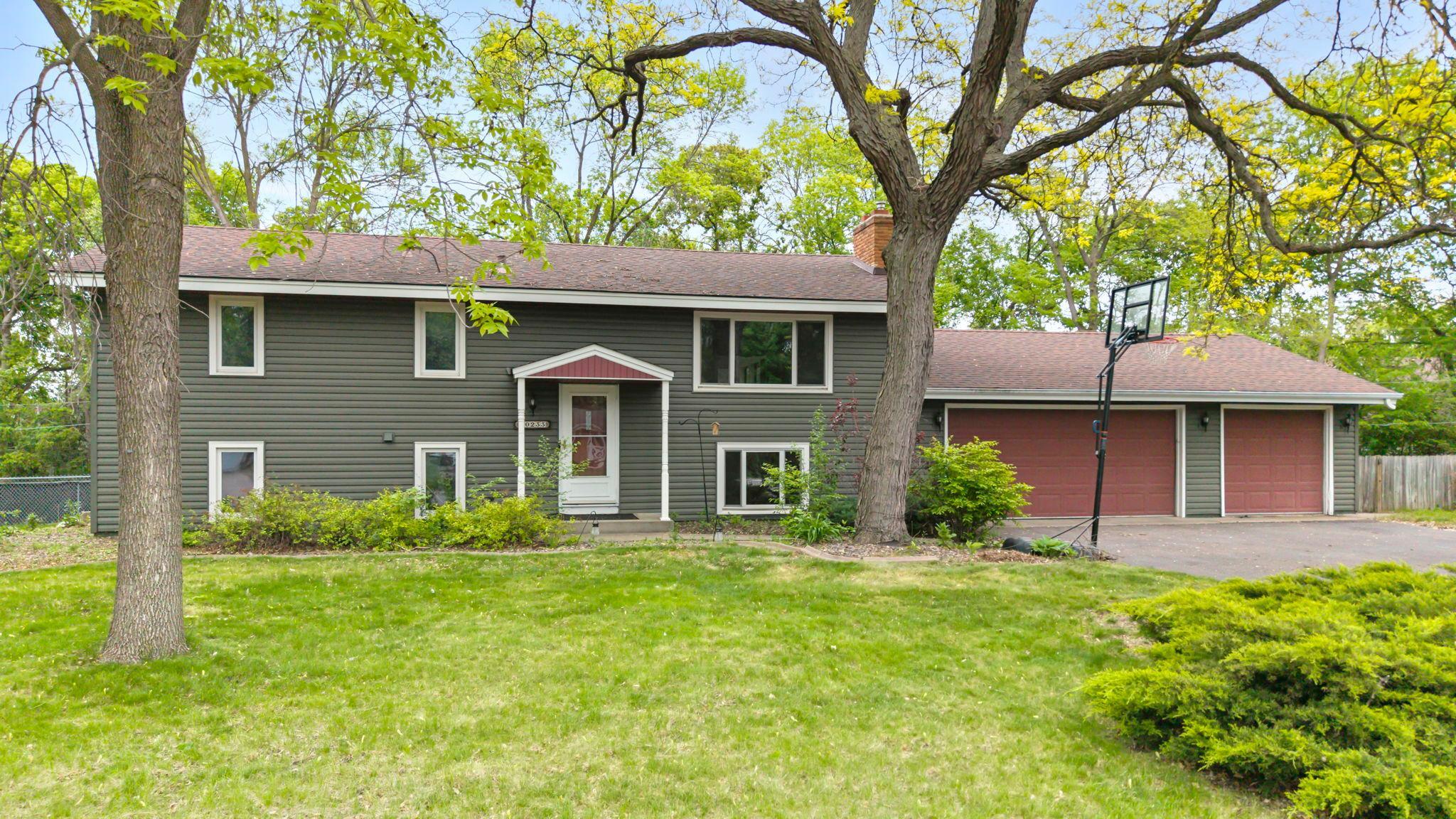 1st image of 10233 Washburn Cir S, Minneapolis, MN 55431 | MLS# 7052096