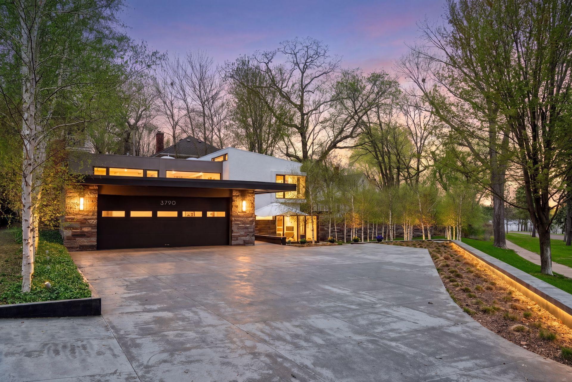 3rd image of 3790 W Bde Maka Ska Pkwy, Minneapolis, MN 55410 | MLS# 7052110