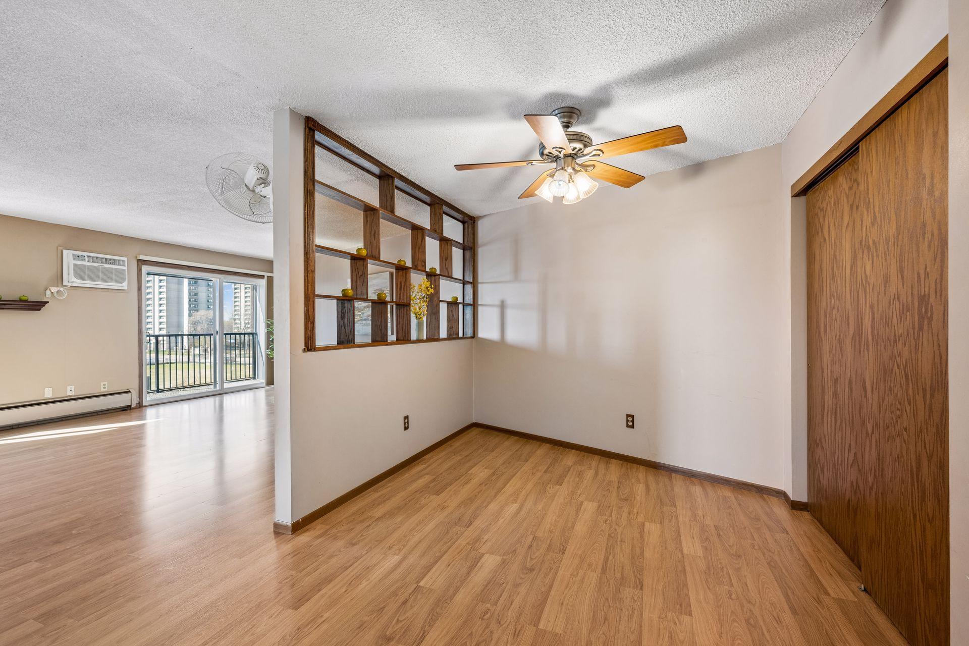 4th image of 1 W Lake St, Minneapolis, MN 55408