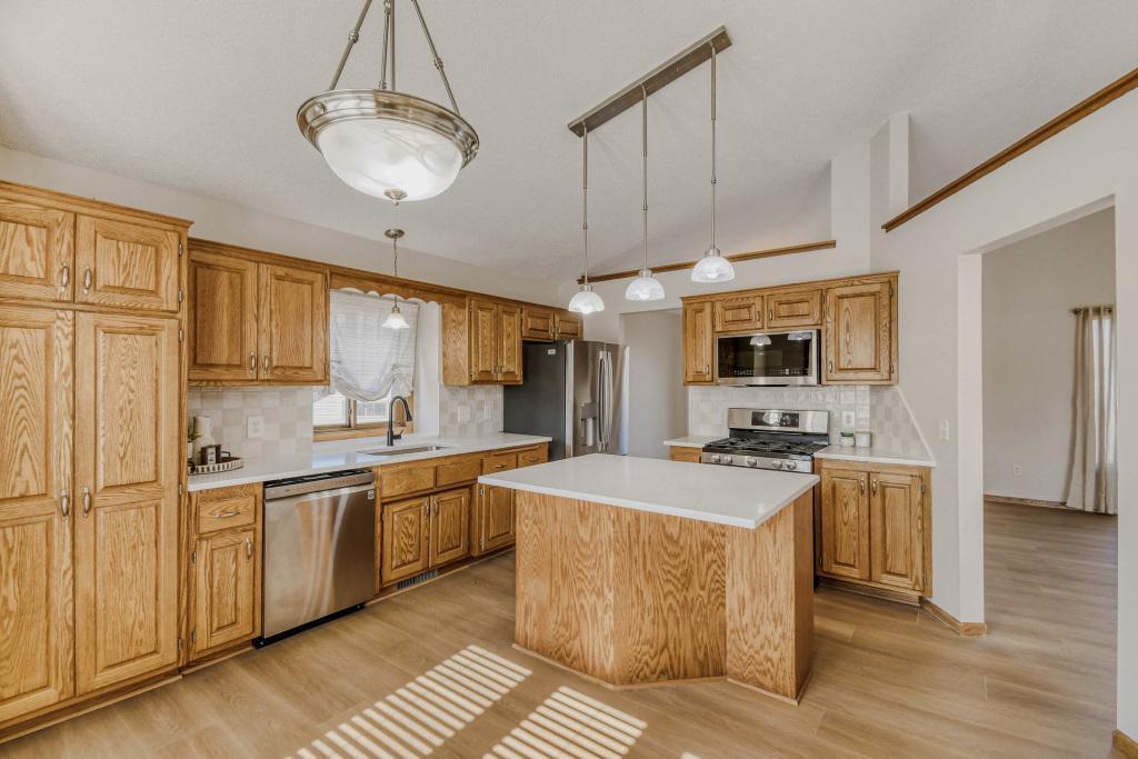 Homes for sale in Albertville, MN | 10283 Karston Ave Ne, Albertville, MN 55301 | MLS# 7052393