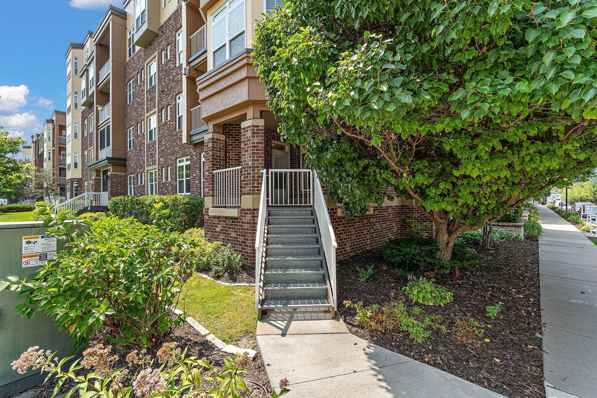 1st image of 2407 39th Ave Ne #113, Minneapolis, MN 55421 | MLS# 7052474