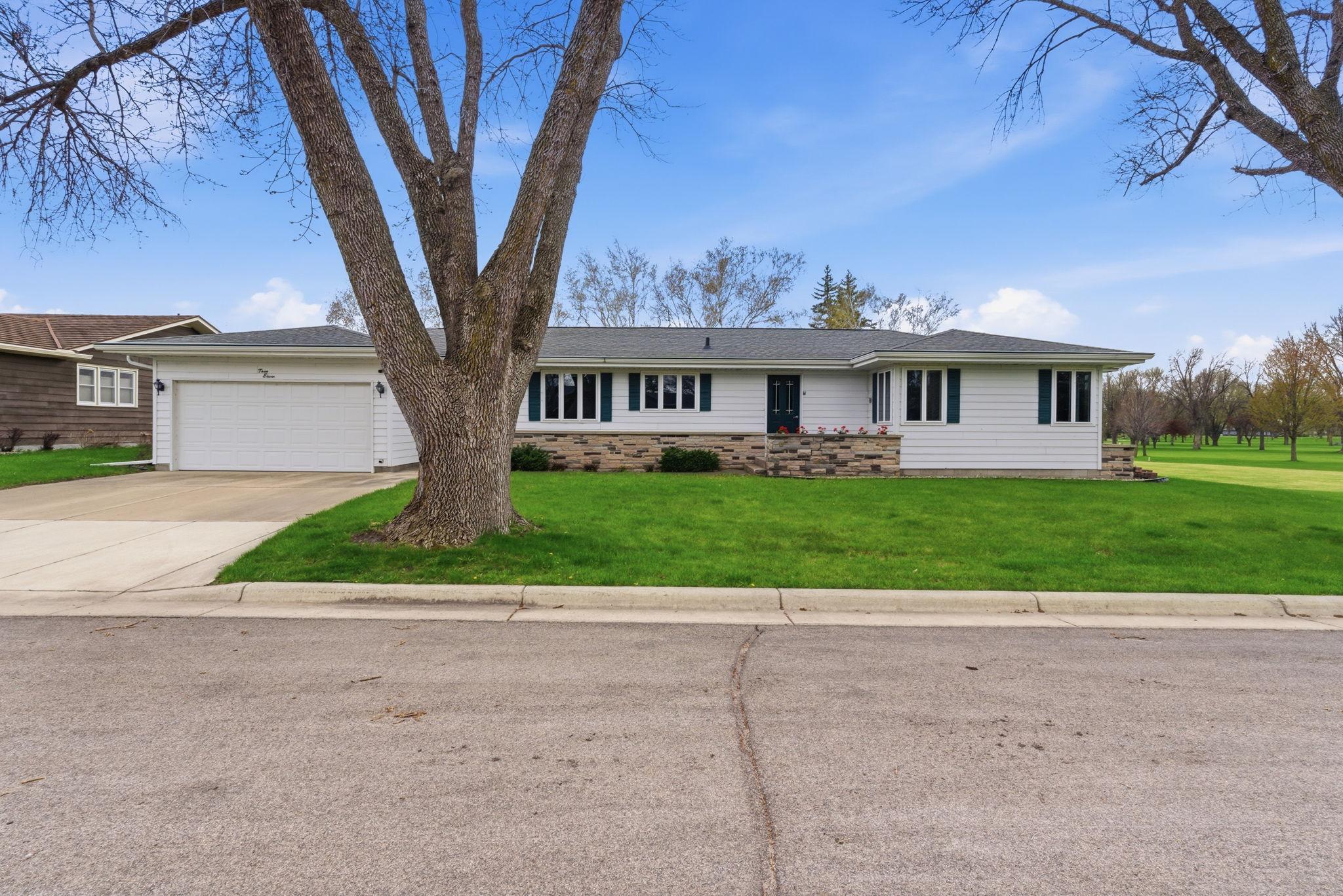 Homes for sale in Olivia, MN | 311 E Oak Ave, Olivia, MN 56277 | MLS# 7052588
