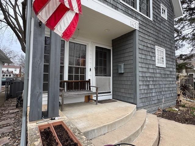 1st image of 1421 Hamline Ave N, Saint Paul, MN 55108 | MLS# 7052807