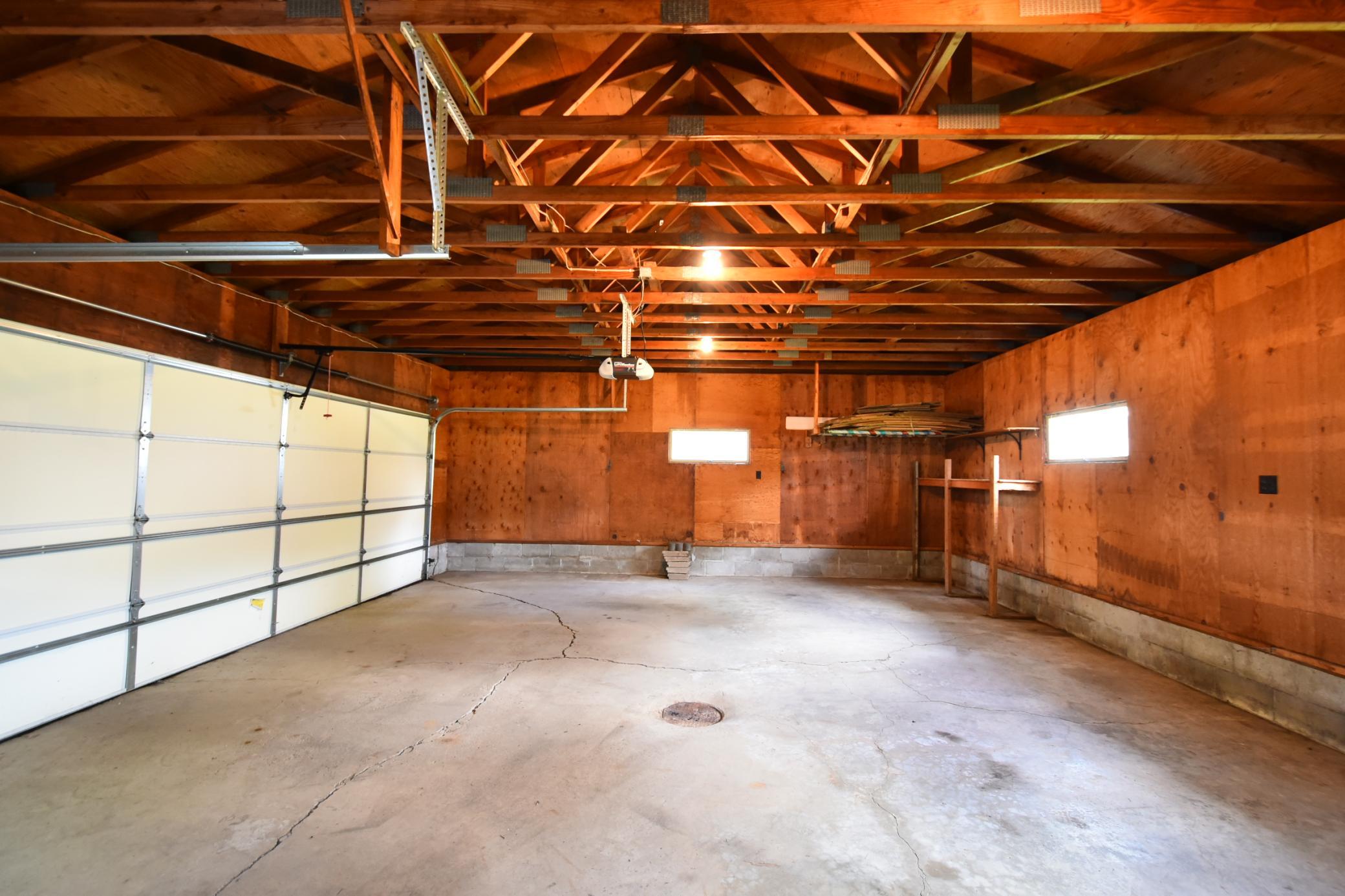 24th image of 581 2nd Ave E, Zumbrota, MN 55992 | MLS# 7053128