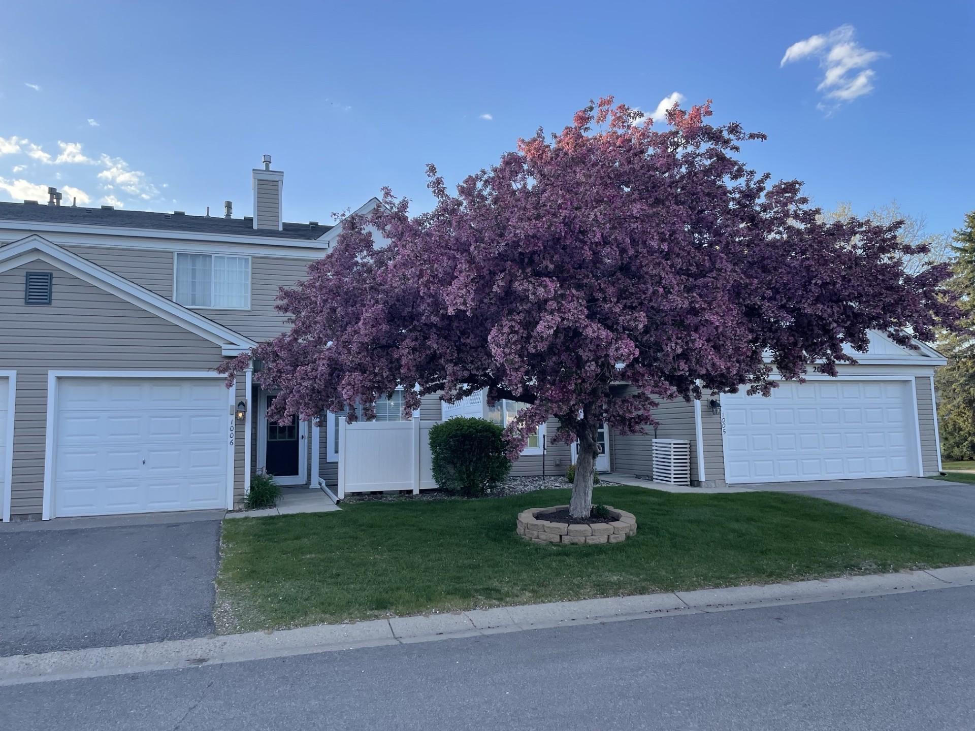 1st image of 2005 Southcross Dr W #1006, Burnsville, MN 55306 | MLS# 7053338