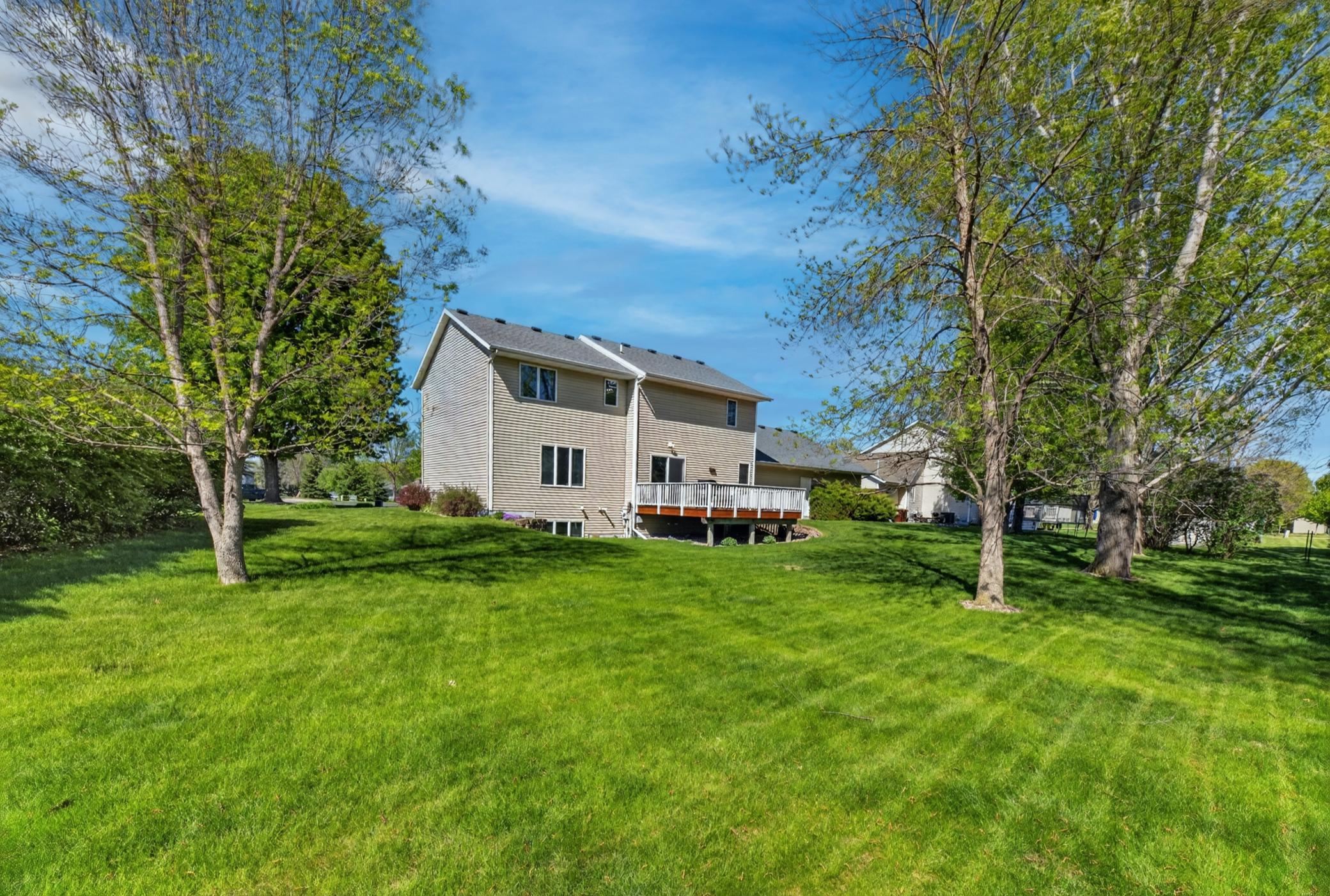 2nd image of 905 Horizon Cir, Belle Plaine, MN 56011 | MLS# 7053608