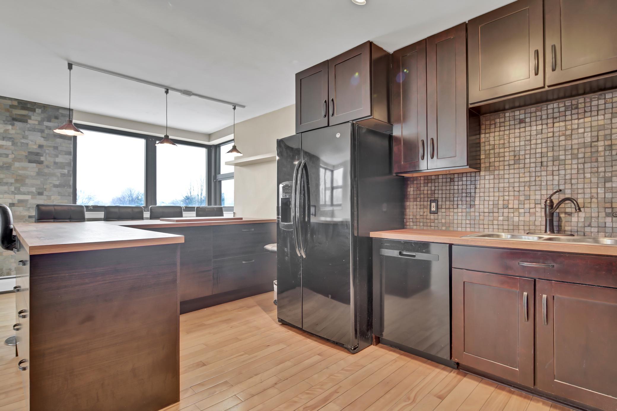 Homes for sale in Minneapolis, MN | 2500 Blaisdell Ave #404, Minneapolis, MN 55404 | MLS# 7053710