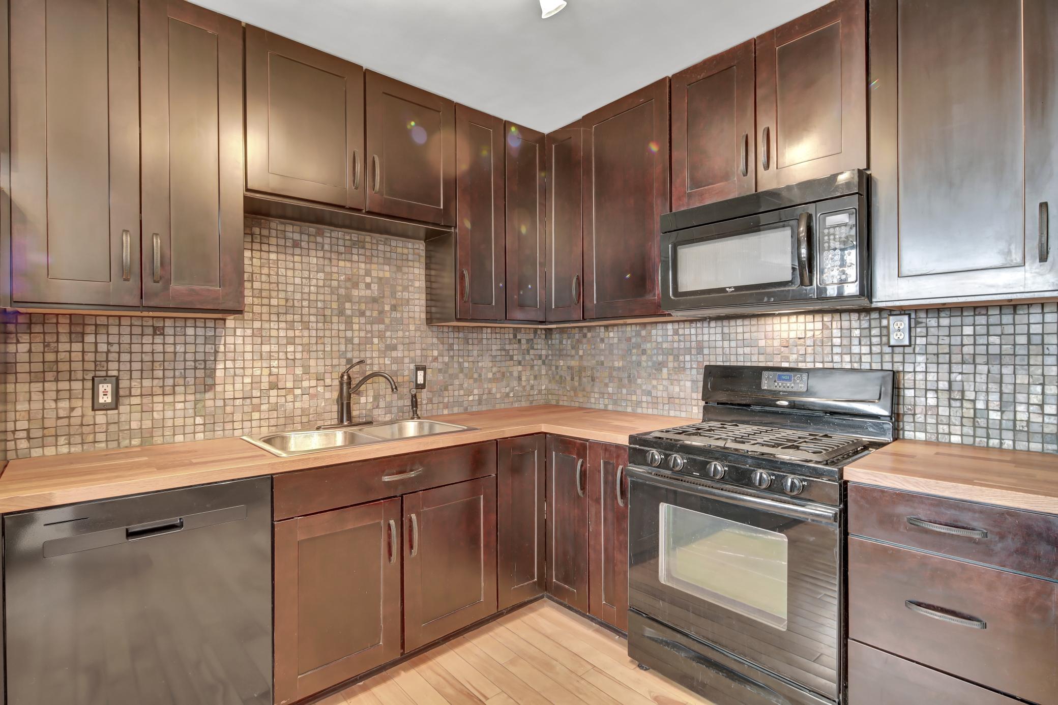 Homes for sale in Minneapolis, MN | 2500 Blaisdell Ave #404, Minneapolis, MN 55404 | MLS# 7053710