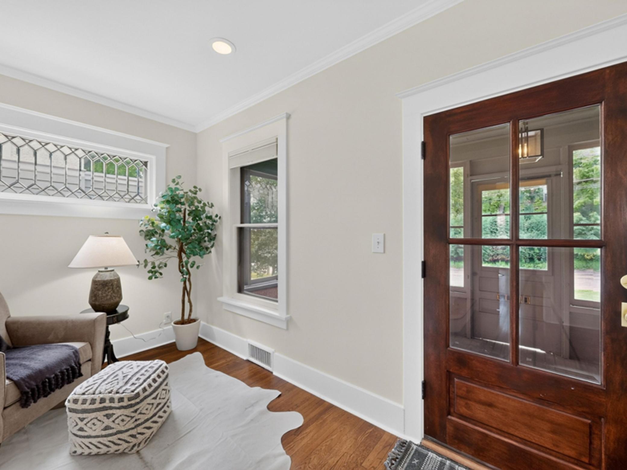 5th image of 811 6Th St Sw, Rochester, MN 55902 | MLS# 7053904