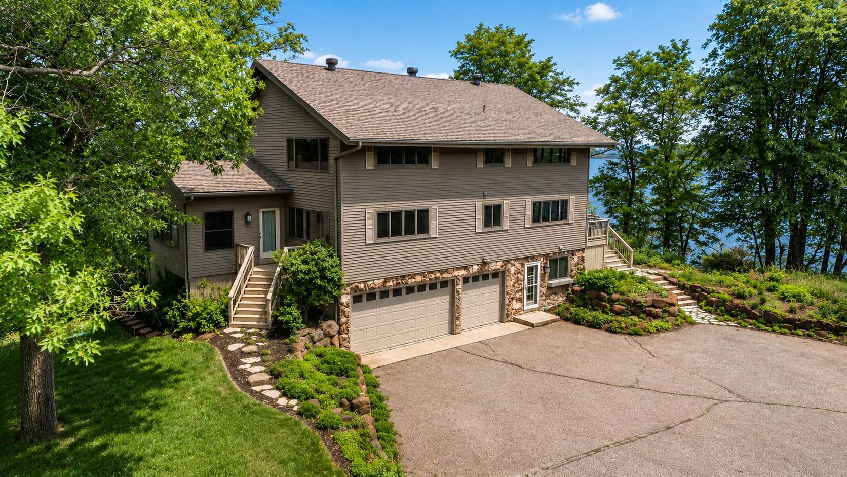 1st image of 10604 Montgomery Ave Nw, Annandale, MN 55302 | MLS# 7053954