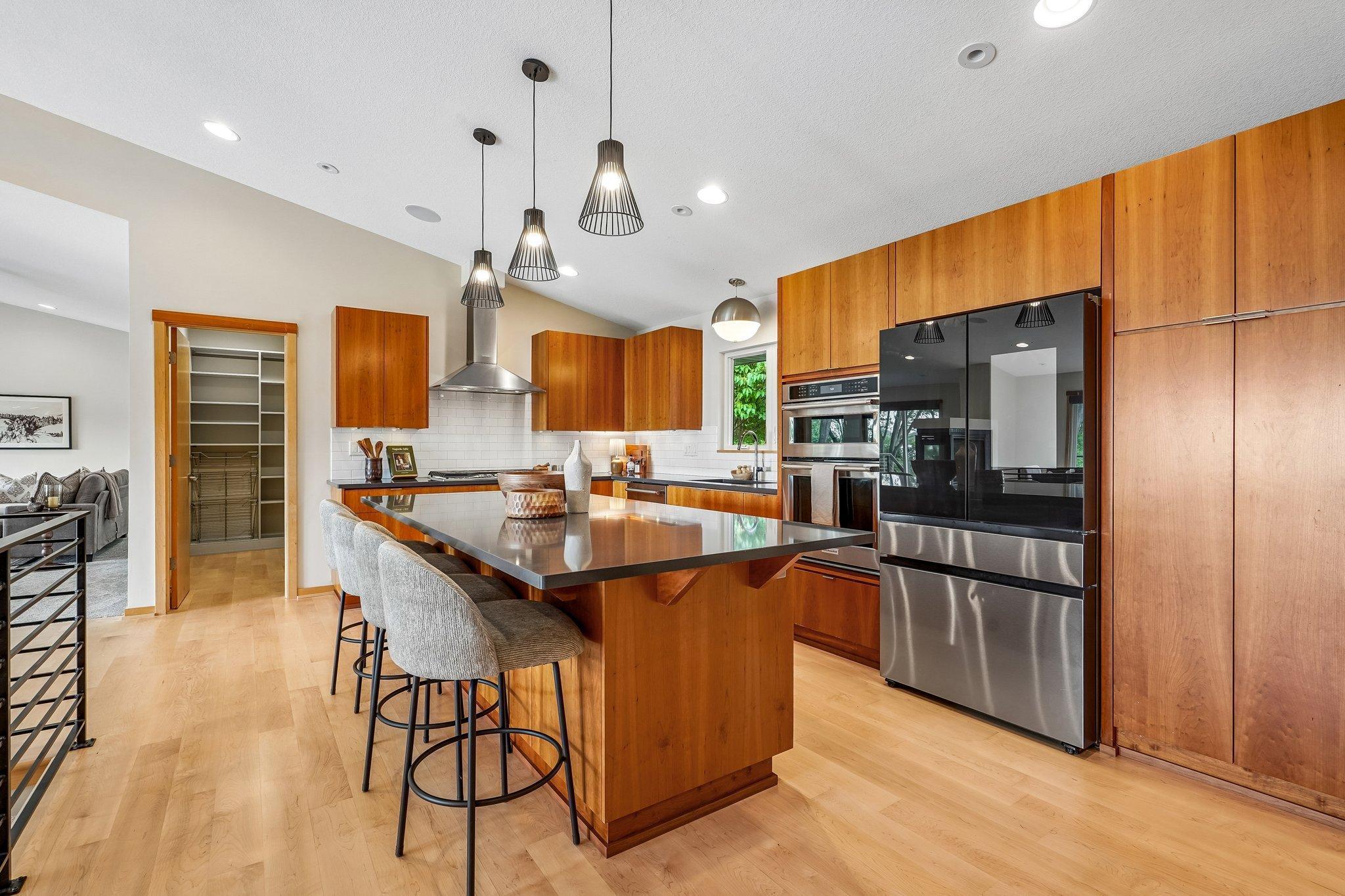 5th image of 7397 Old Mill Rd, Hugo, MN 55038 | MLS# 7054004