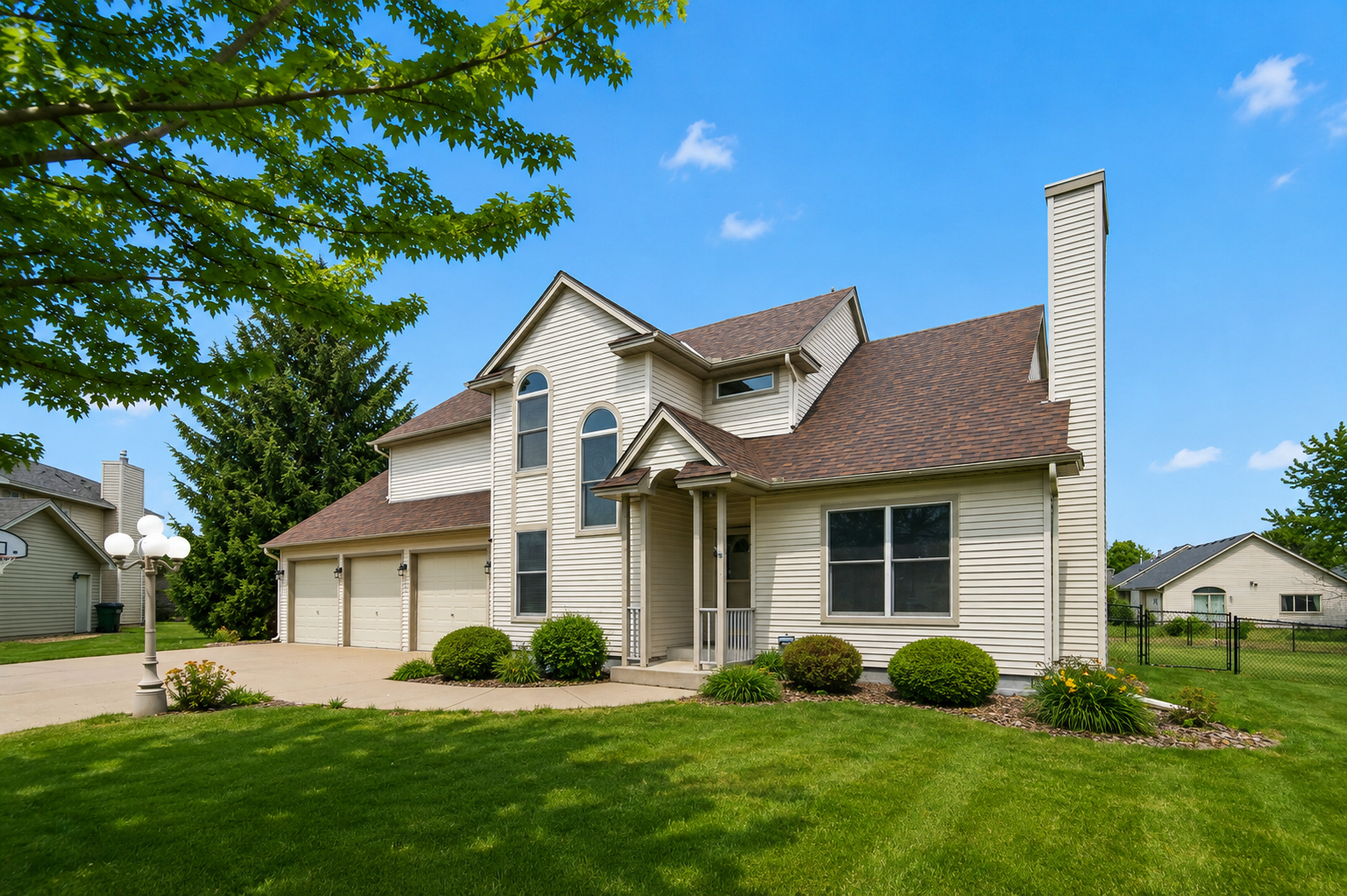Homes for sale in Spring Lake Park, MN | 8057 Garfield St Ne, Spring Lake Park, MN 55432 | MLS# 7054261