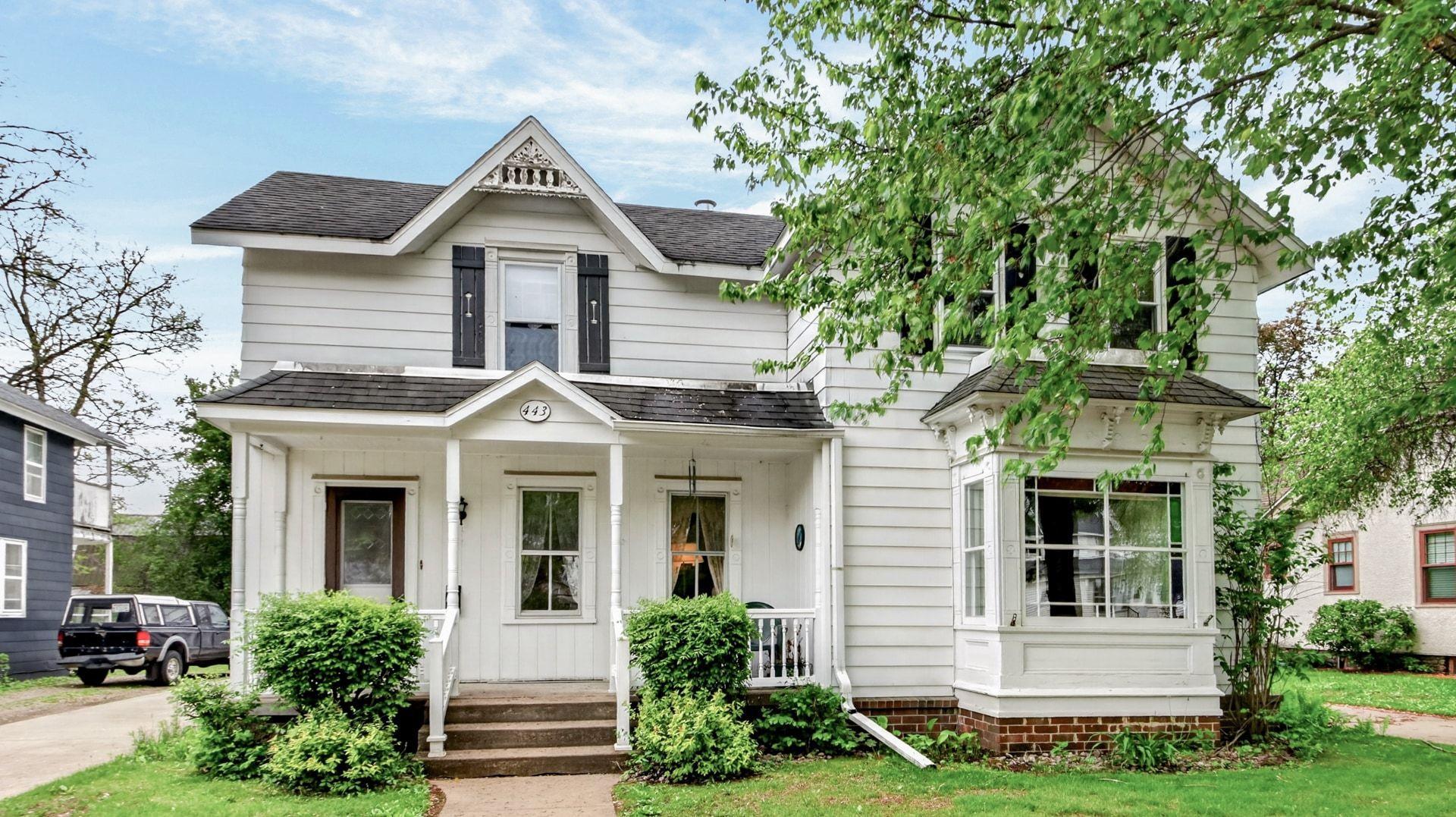 Homes for sale in Eau Claire, WI | 443 Union St, Eau Claire, WI 54703 | MLS# 7055213