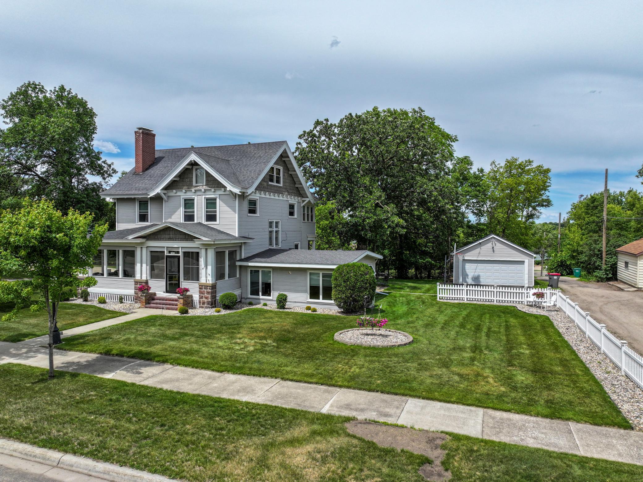 1st image of 417 6th Ave W, Alexandria, MN 56308 | MLS# 7055234