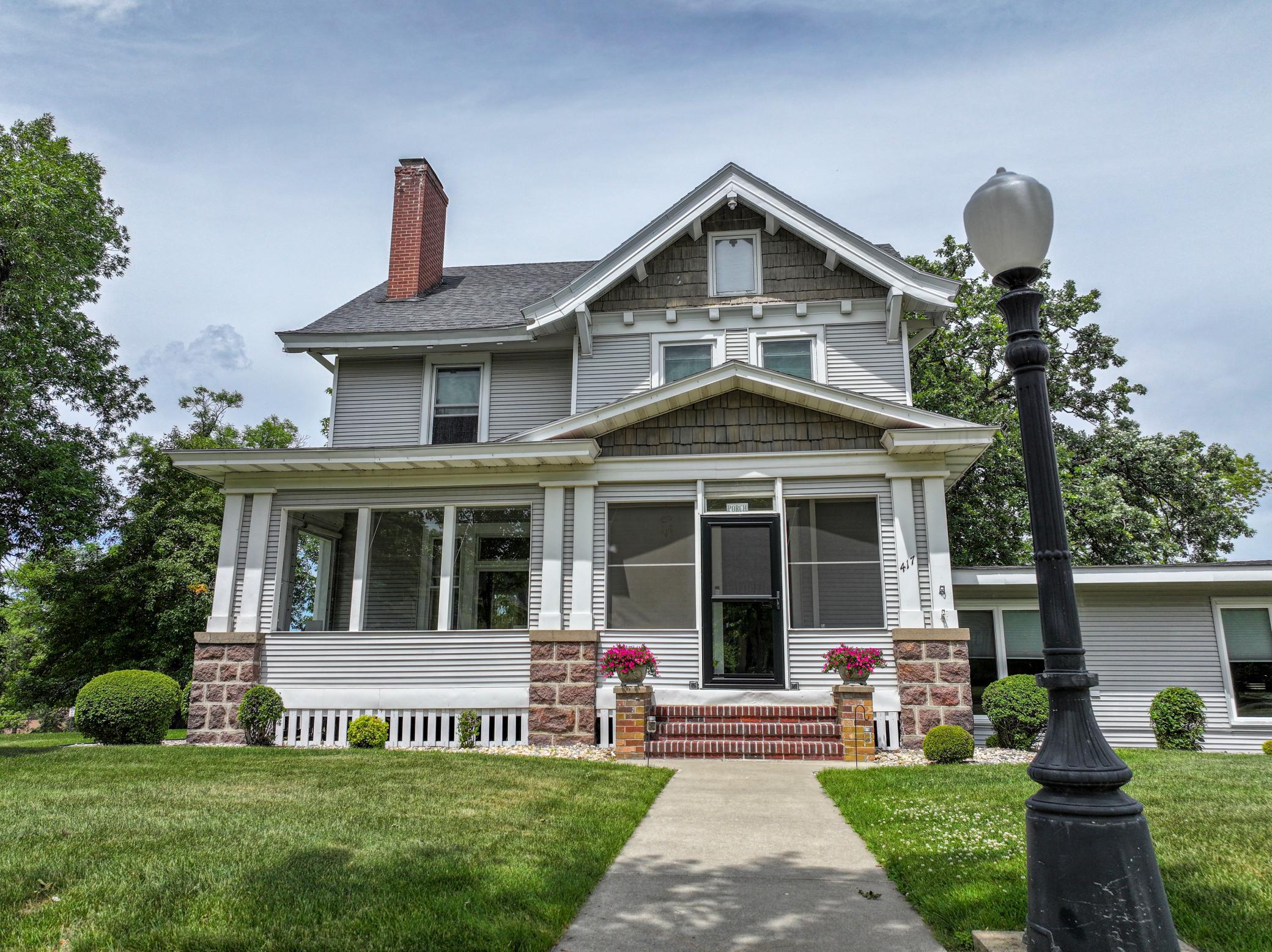 2nd image of 417 6th Ave W, Alexandria, MN 56308 | MLS# 7055234