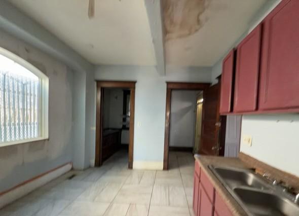 3rd image of 2930 Girard Ave N, Minneapolis, MN 55411 | MLS# 7055471