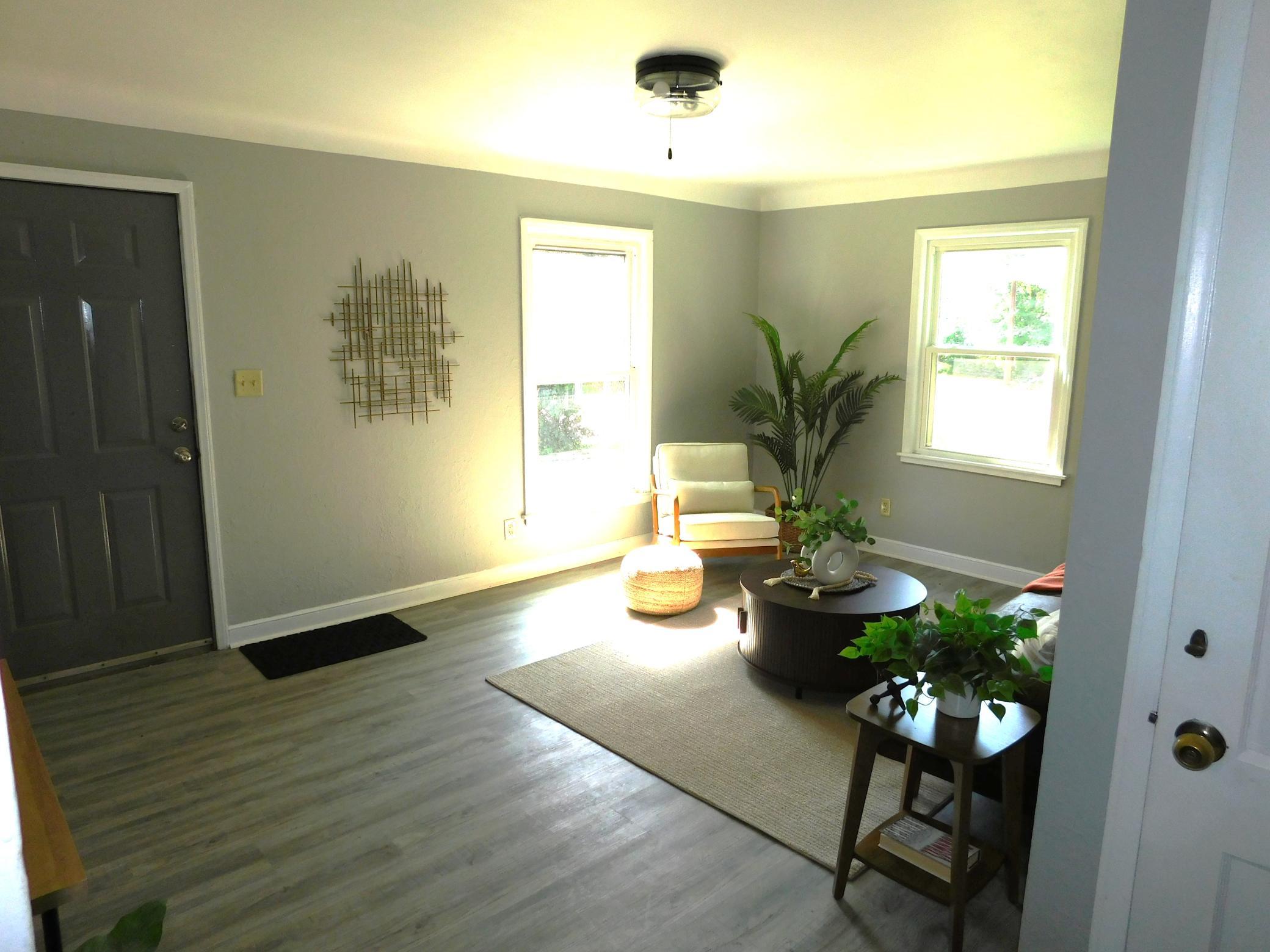 3rd image of 2607 Girard Ave N, Minneapolis, MN 55411 | MLS# 7055495