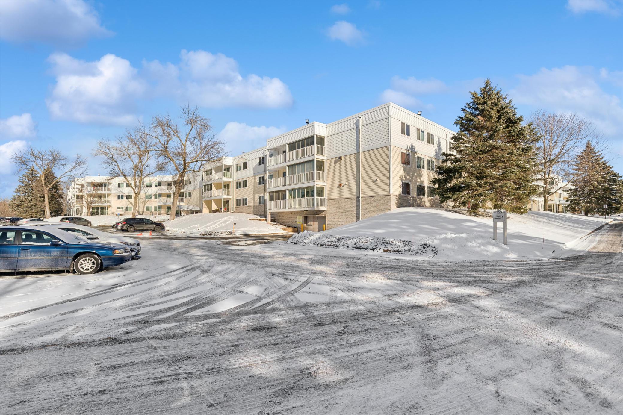 Homes for sale in Little Canada, MN | 130 Demont Ave E #142, Little Canada, MN 55117 | MLS# 7055548