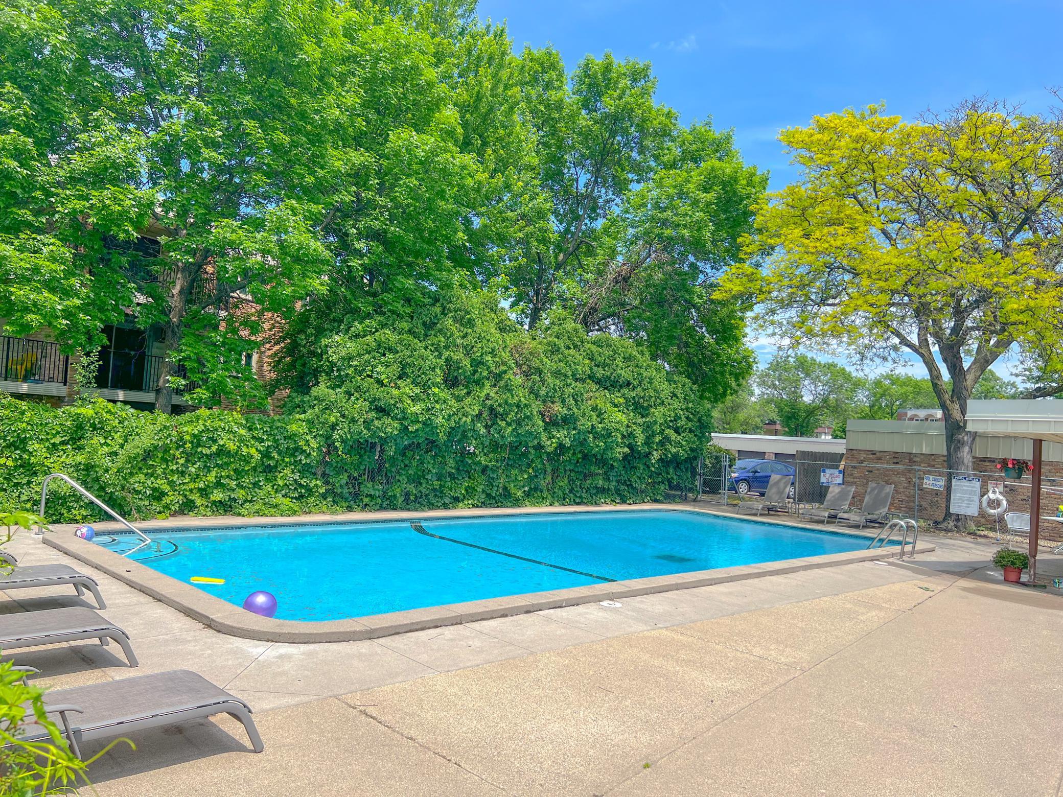 2nd image of 4401 Parklawn Ave, Minneapolis, MN 55435