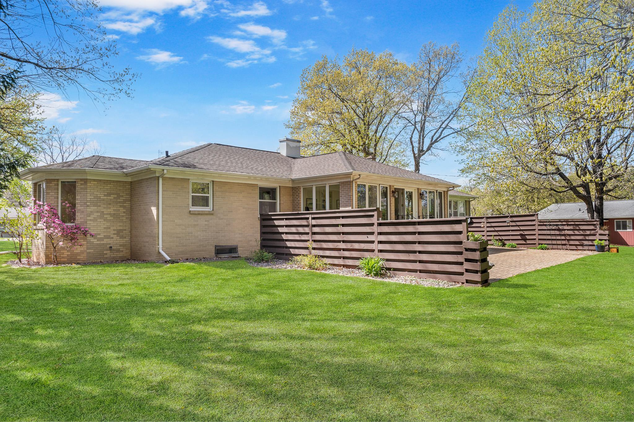 3rd image of 707 Madalyn Ct, Durand, WI 54736 | MLS# 7055577