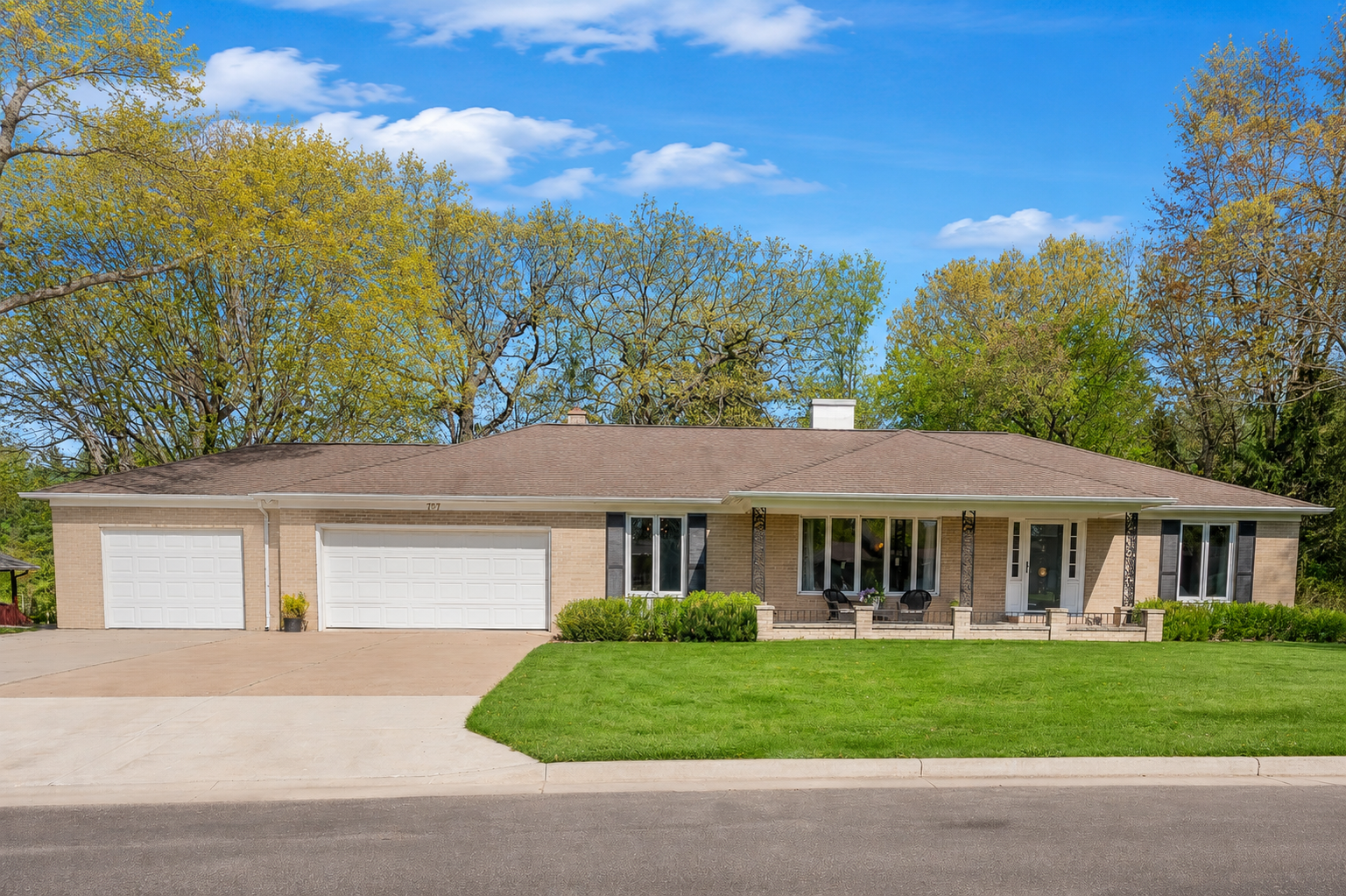 1st image of 707 Madalyn Ct, Durand, WI 54736 | MLS# 7055577