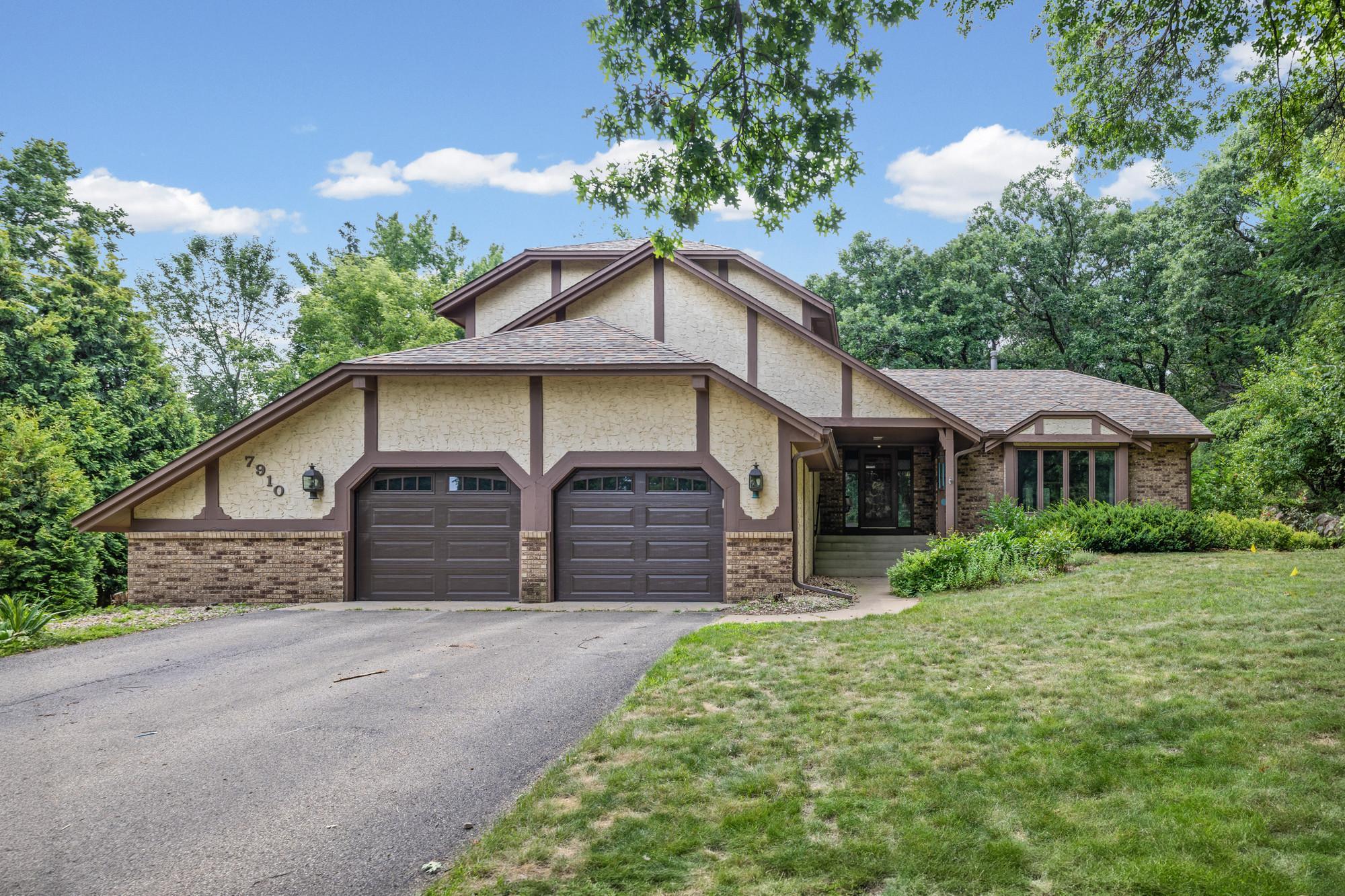 2nd image of 7910 Lower 139th Ct, Saint Paul, MN 55124 | MLS# 7055609