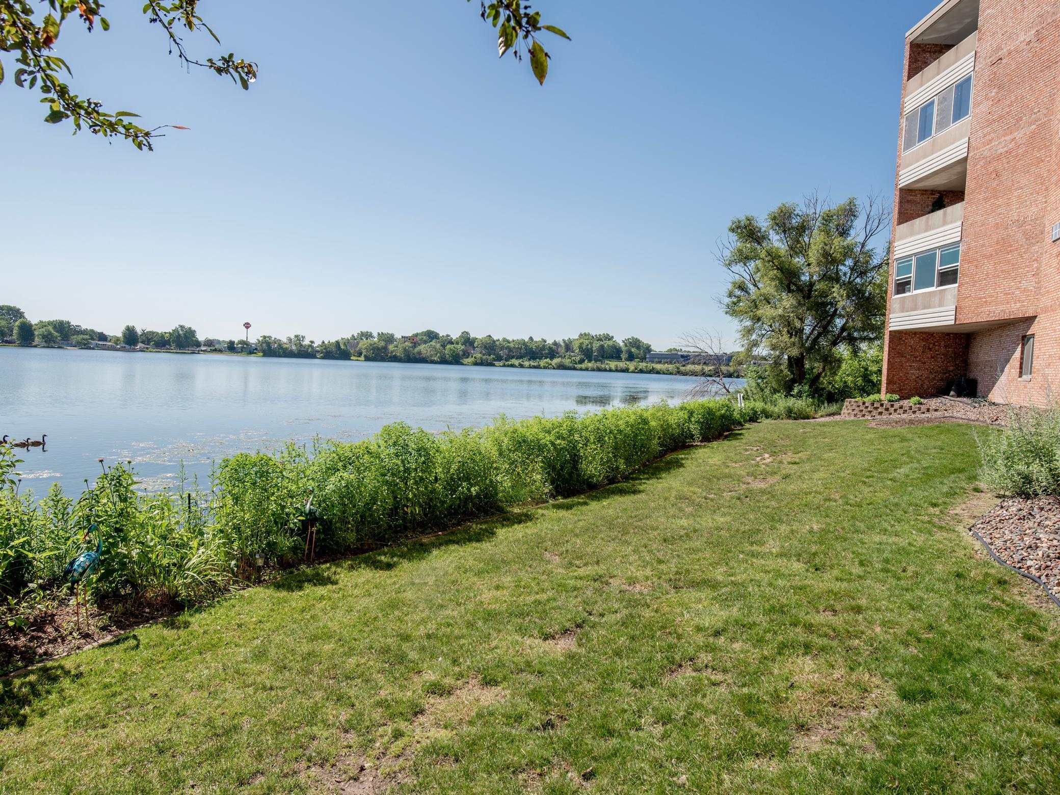 Homes for sale in Oakdale, MN | 329 Geneva Ave N #403, Oakdale, MN 55128 | MLS# 7055661
