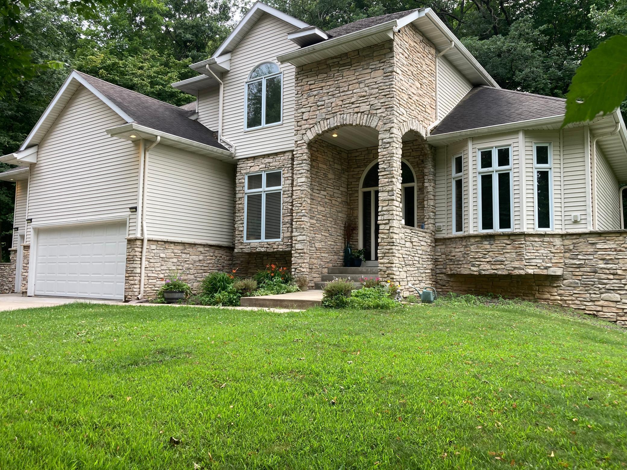 2nd image of 7000 Halifax Ln Nw, Rochester, MN 55901 | MLS# 7055799