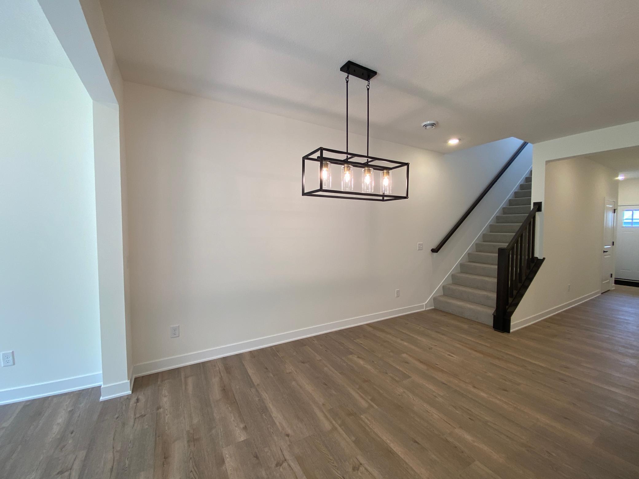 5th image of 13788 Hollybrook Cir, Saint Paul, MN 55124 | MLS# 7055907