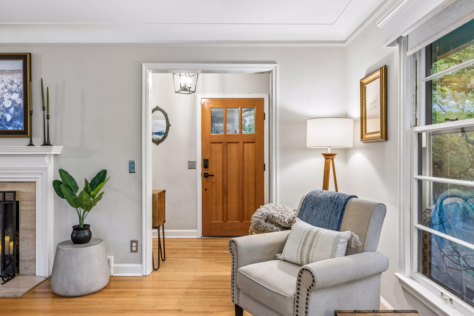 4th image of 5348 Russell Ave S, Minneapolis, MN 55410 | MLS# 7055930