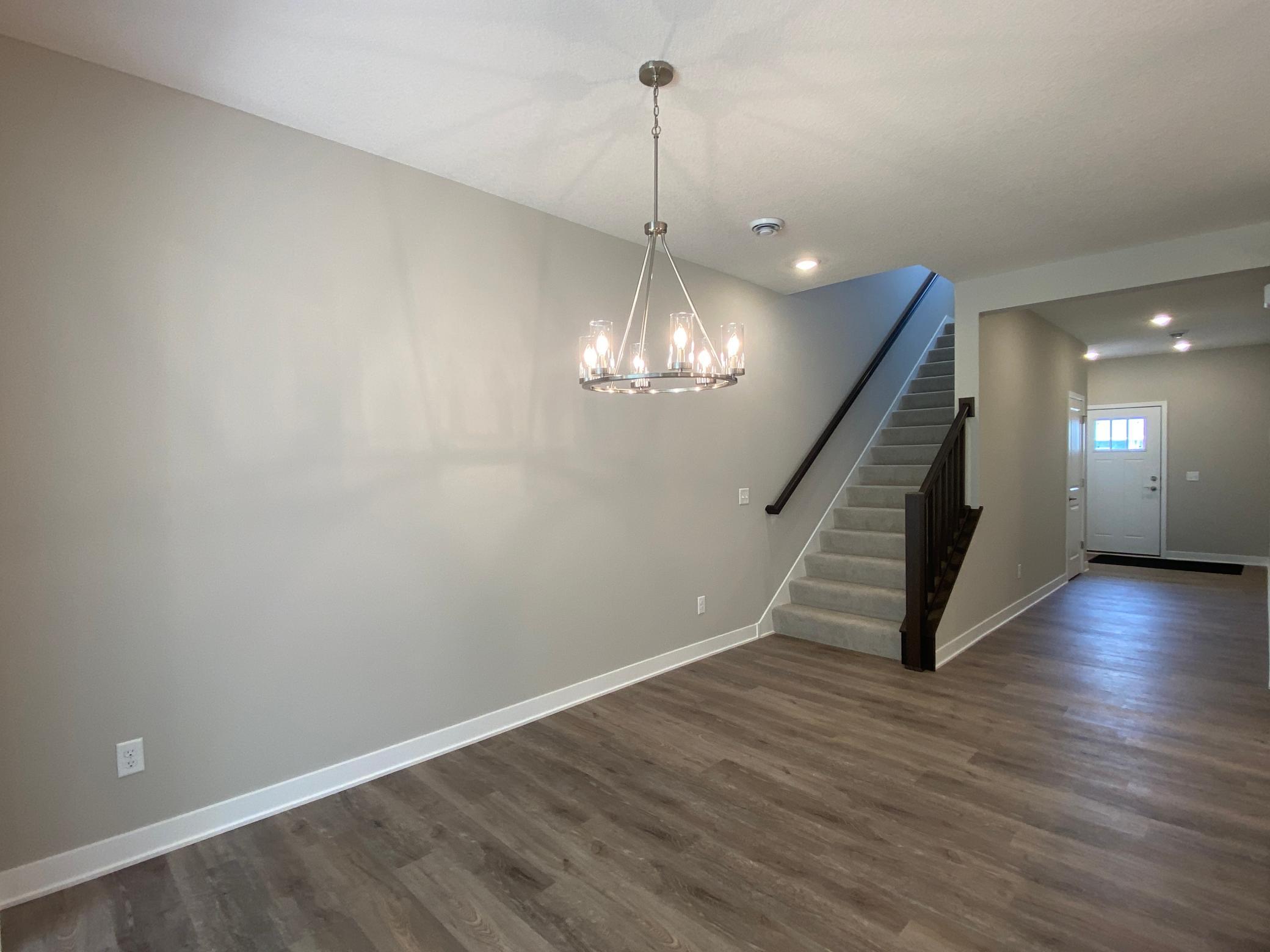4th image of 13792 Hollybrook Cir, Saint Paul, MN 55124 | MLS# 7055936