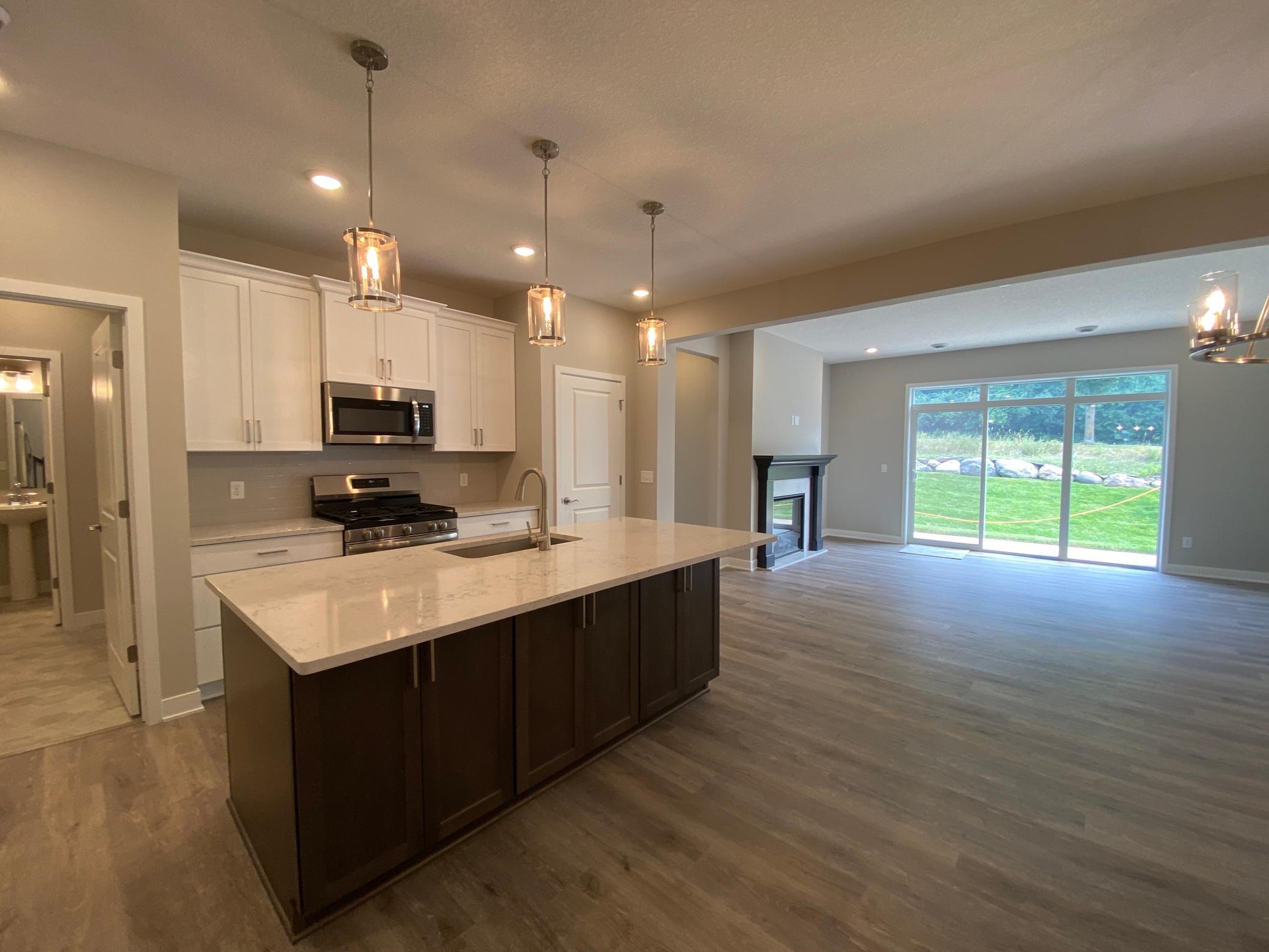3rd image of 13792 Hollybrook Cir, Saint Paul, MN 55124 | MLS# 7055936