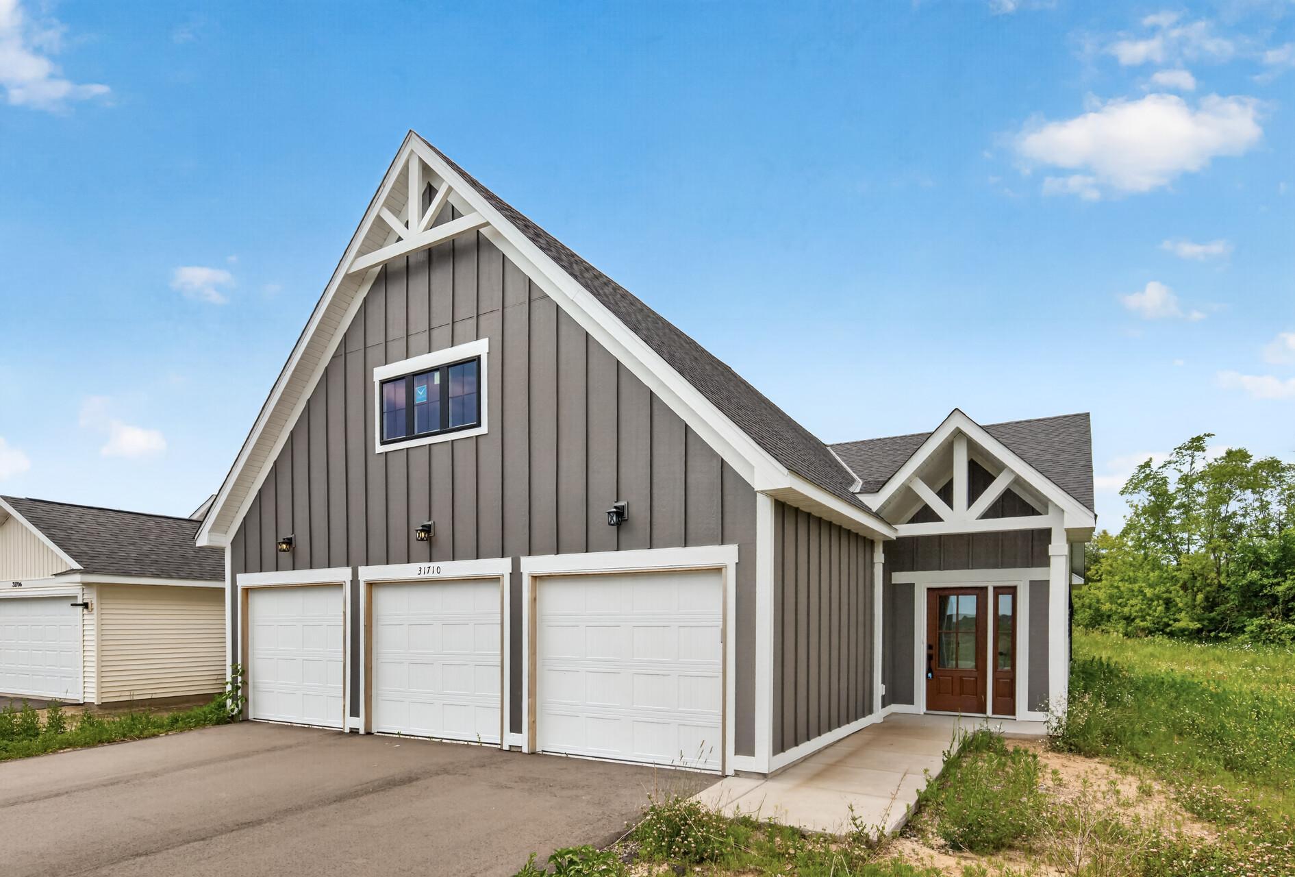 1st image of 31710 Madison Rd, Lindstrom, MN 55045 | MLS# 7056034