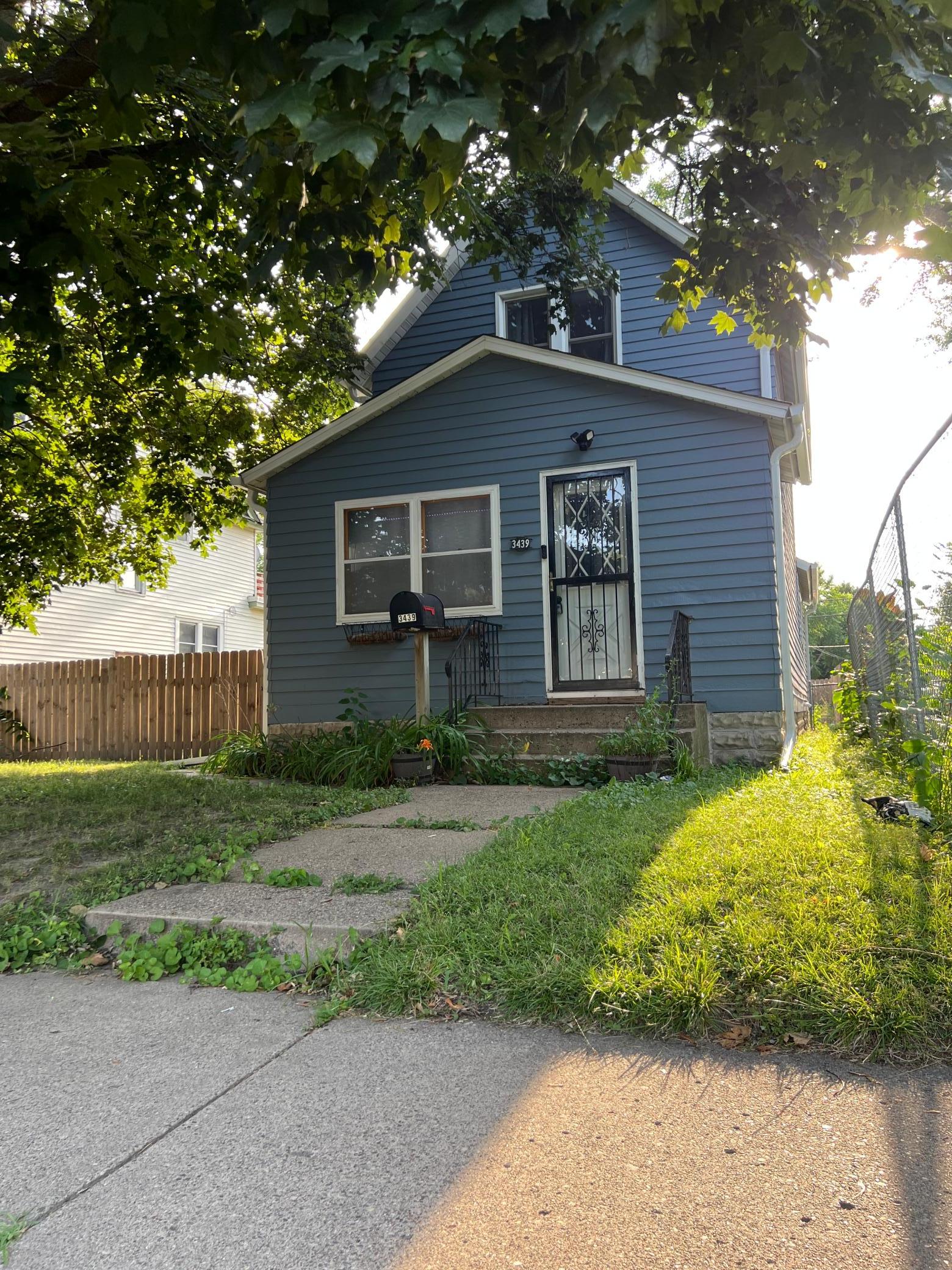 1st image of 3439 Penn Ave N, Minneapolis, MN 55412 | MLS# 7056208