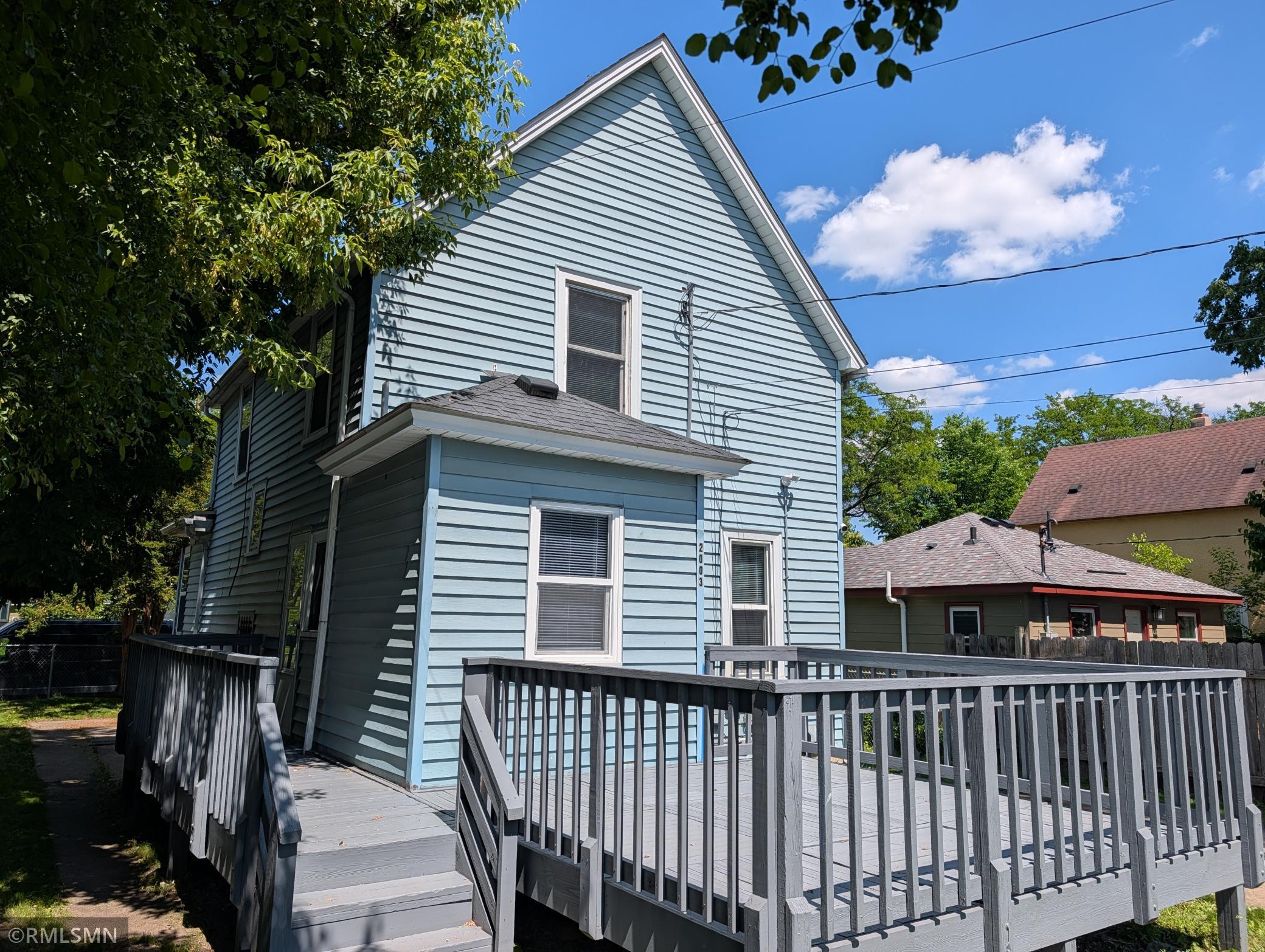 3rd image of 2003 Willow Ave N, Minneapolis, MN 55411 | MLS# 7056347