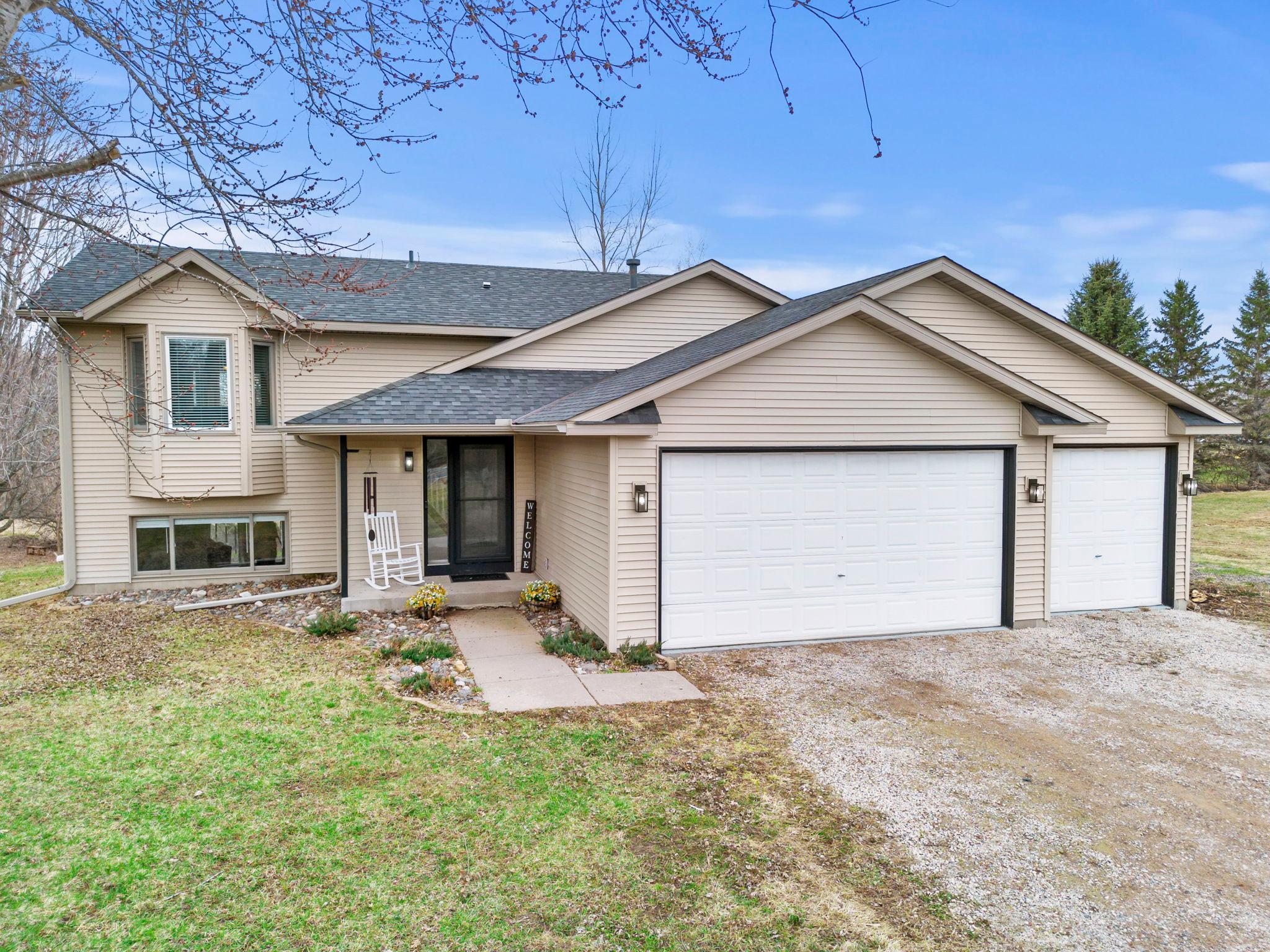 1st image of 46645 Acacia Trl, Stanchfield, MN 55080 | MLS# 7056388