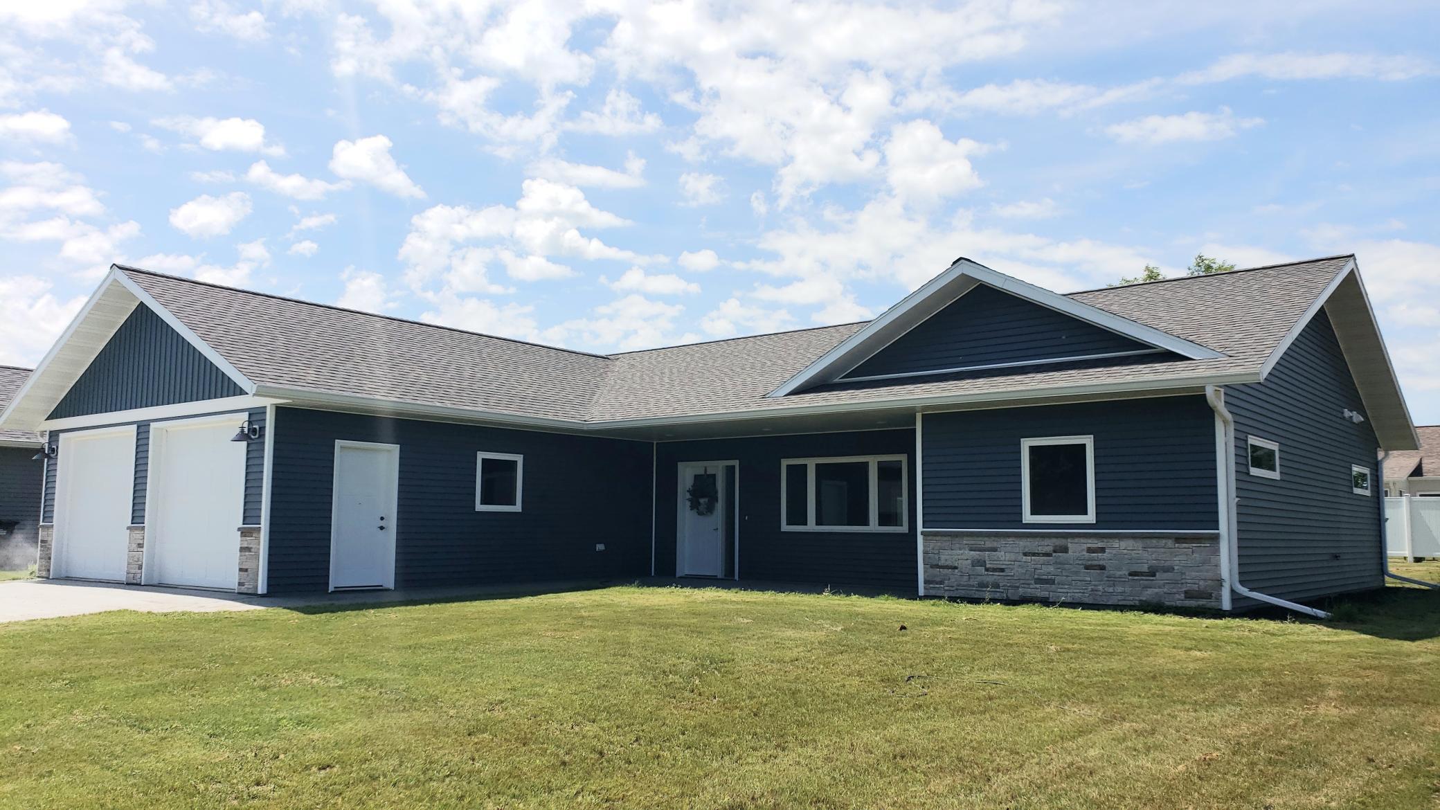 1st image of 1005 8th Ave Ne, Perham, MN 56573 | MLS# 7057313