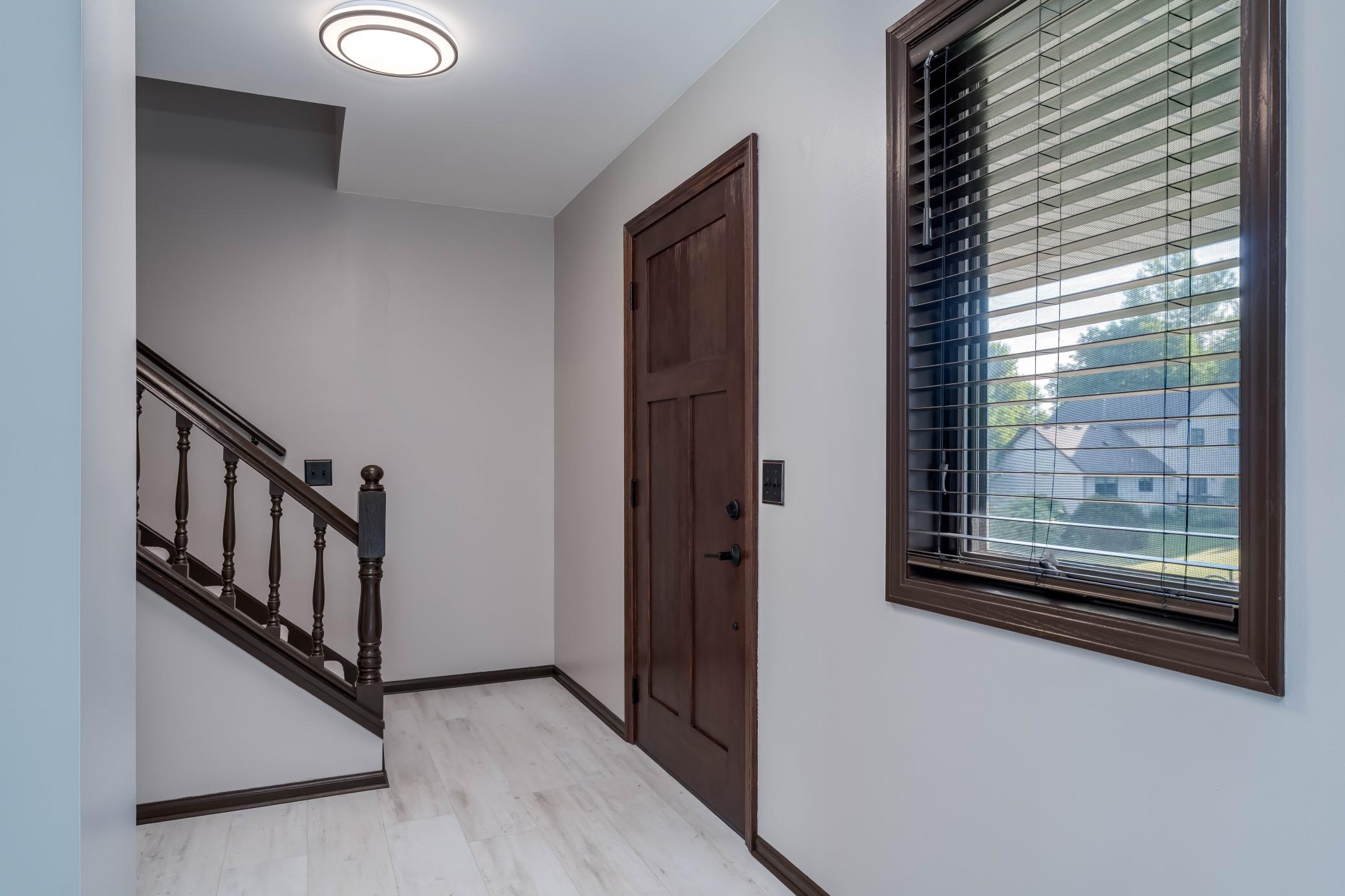 3rd image of 116 Piccadilly Ave, Mankato, MN 56001 | MLS# 7057956