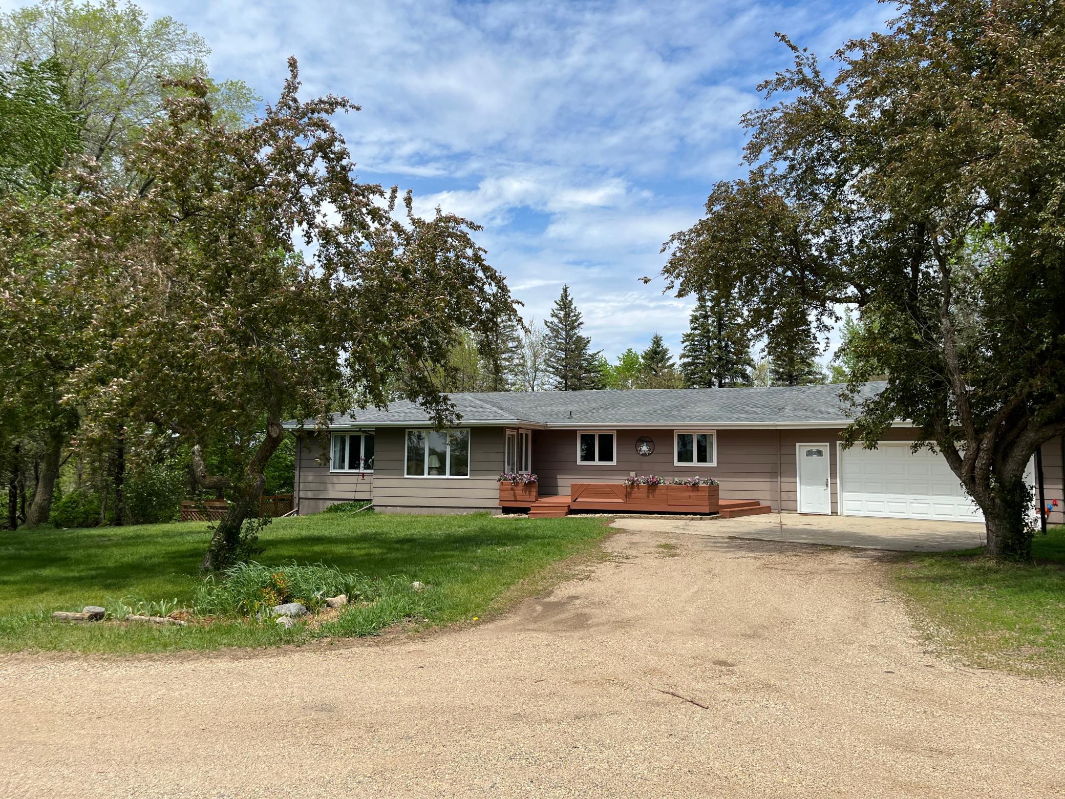 Homes for sale in Windom, MN | 93306 Us Hwy 71, Windom, MN 56101 | MLS# 7058113