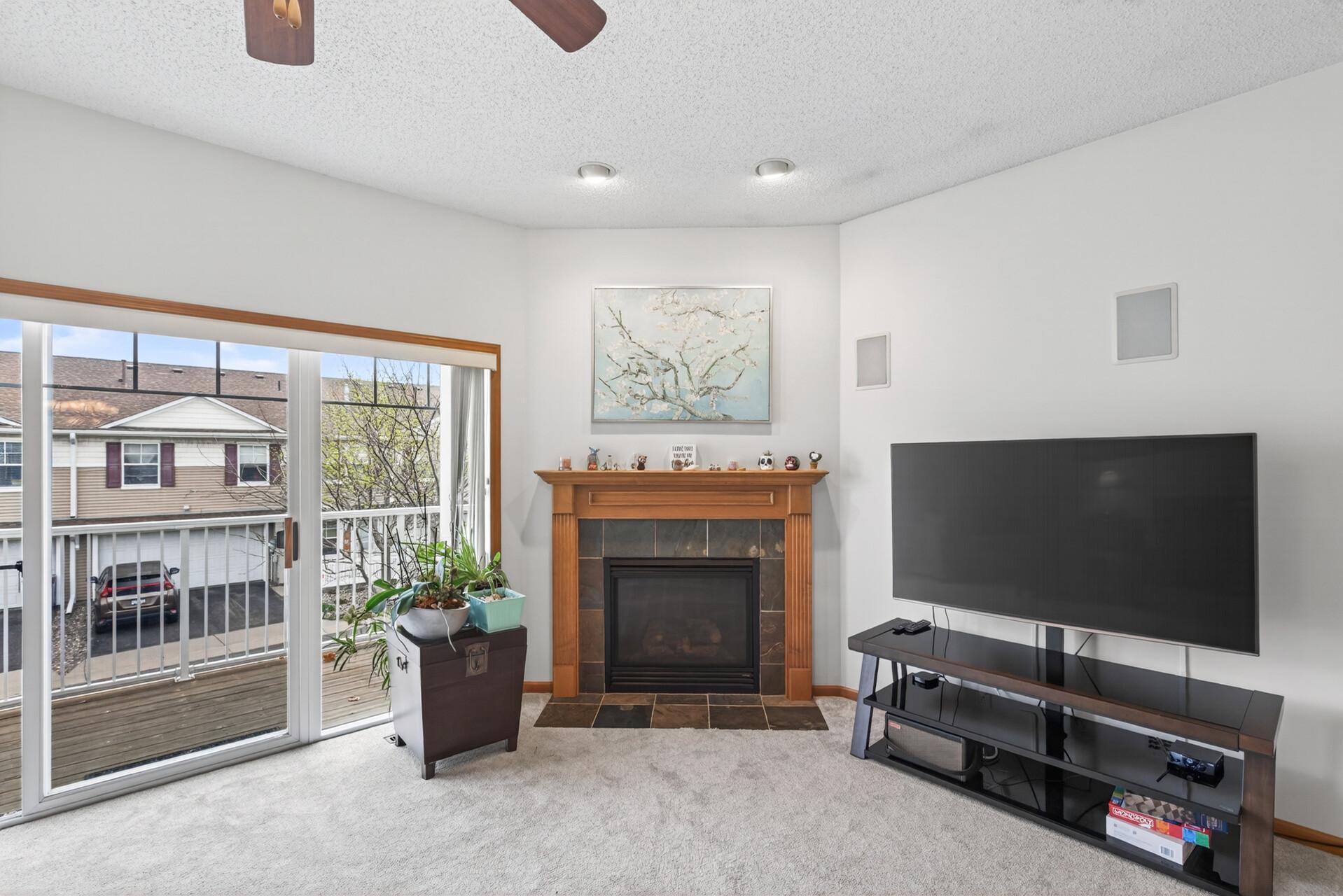 3rd image of 10859 Kingsfield Ln, Saint Paul, MN 55129 | MLS# 7058229