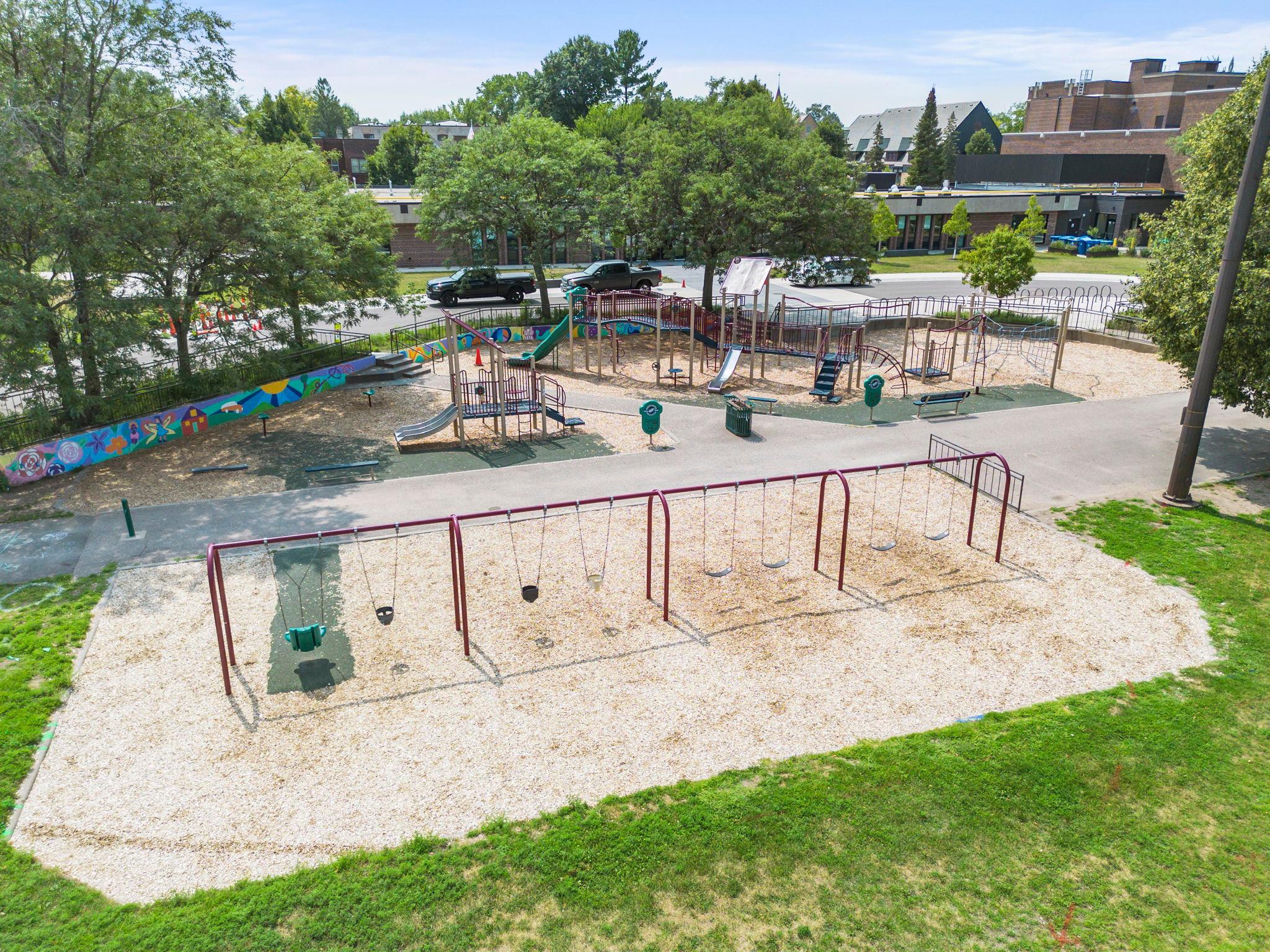 42nd image of 703 Laurel Ave #1W, Saint Paul, MN 55104 | MLS# 7058259