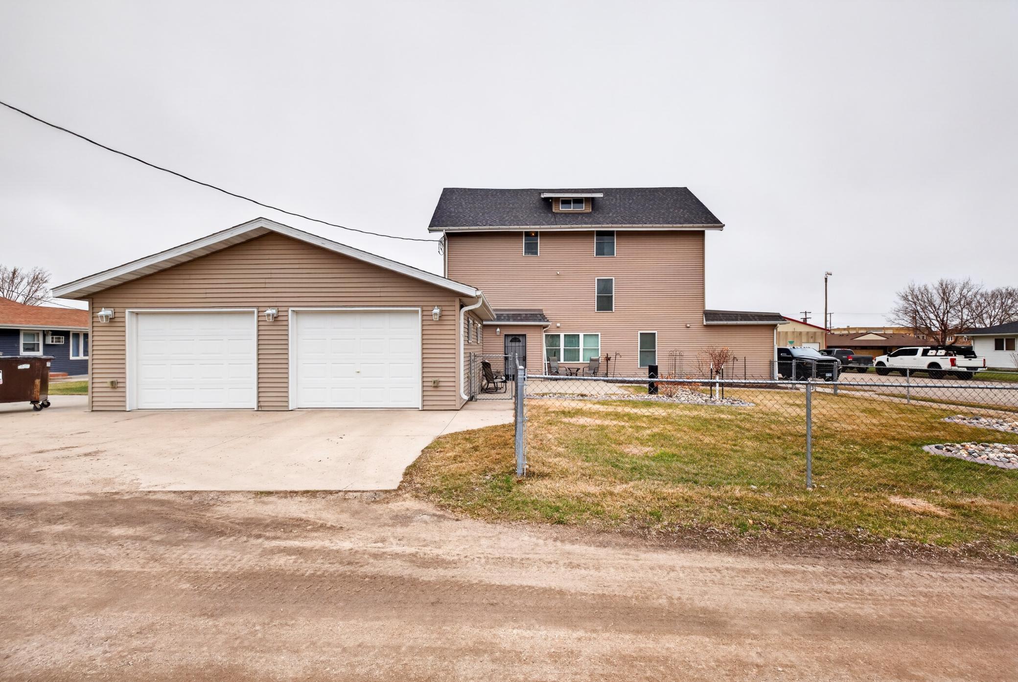 Homes for sale in Barnesville, MN | 202 3Rd Ave Se, Barnesville, MN 56514 | MLS# 7058300