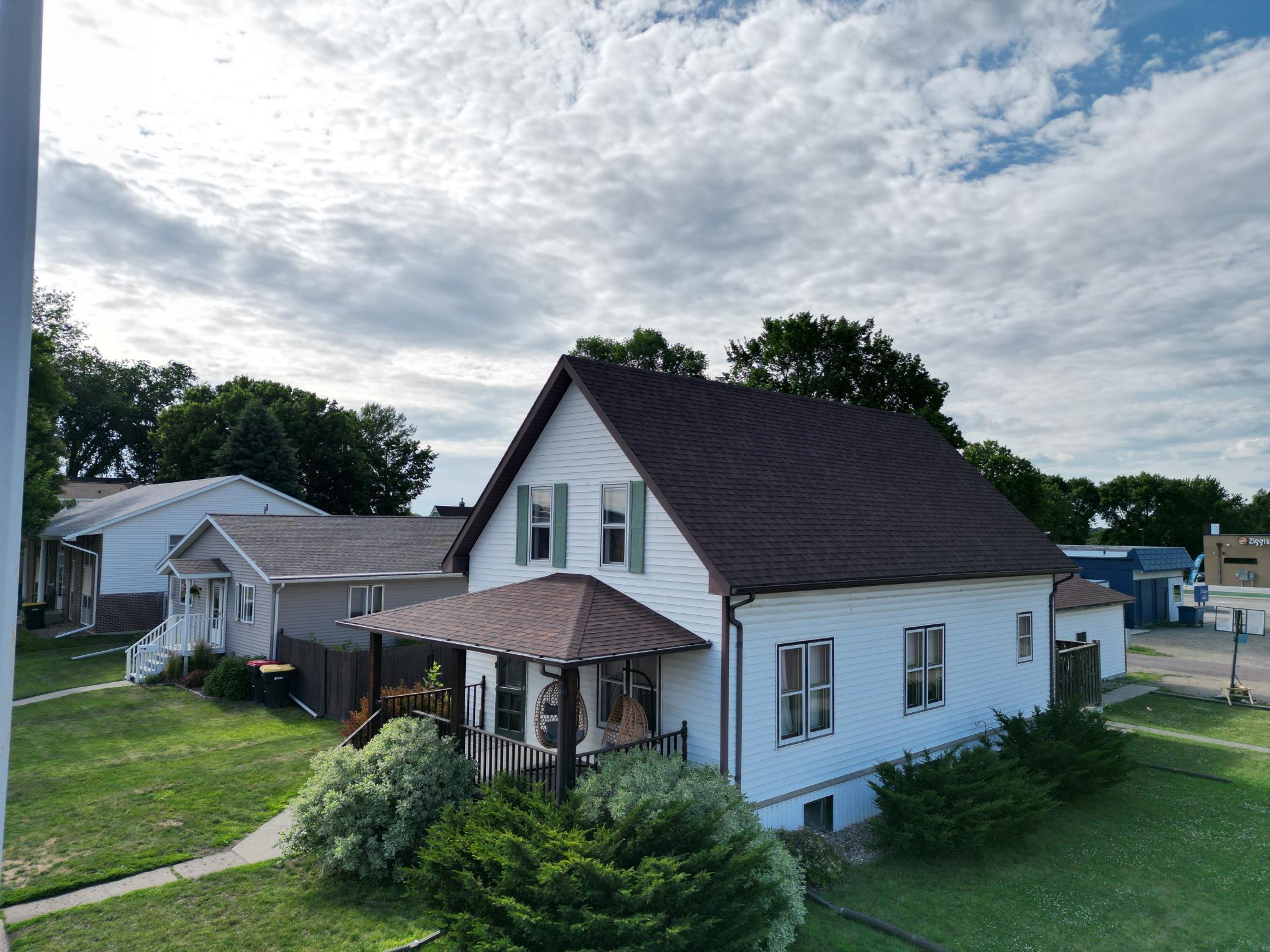 Homes for sale in Redwood Falls, MN | 321 E 2nd St, Redwood Falls, MN 56283 | MLS# 7058375