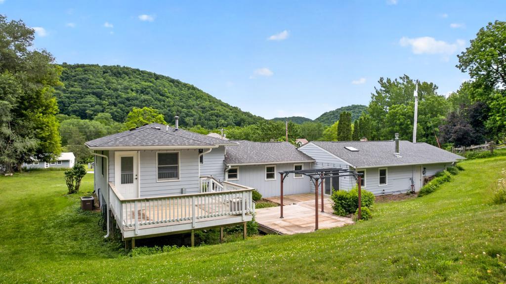 3rd image of 1613 Gilmore Valley Rd, Winona, MN 55987 | MLS# 7058423