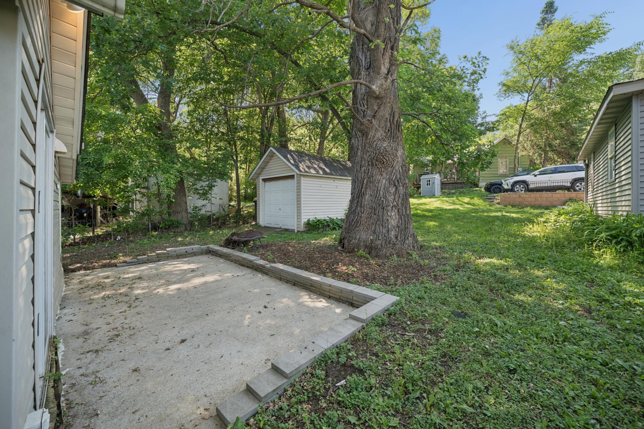 3rd image of 210 Willow St, Faribault, MN 55021 | MLS# 7058449