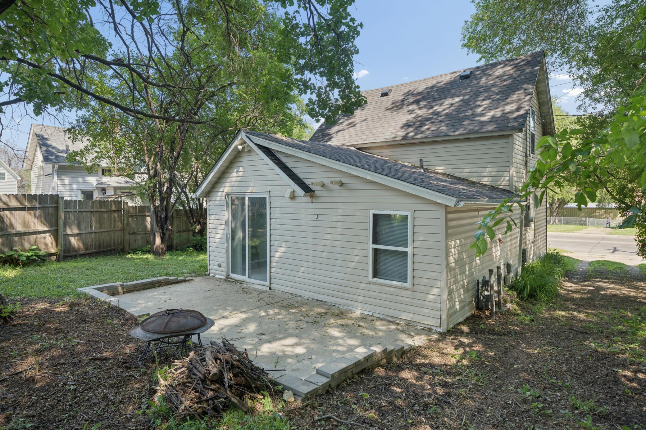 4th image of 210 Willow St, Faribault, MN 55021 | MLS# 7058449