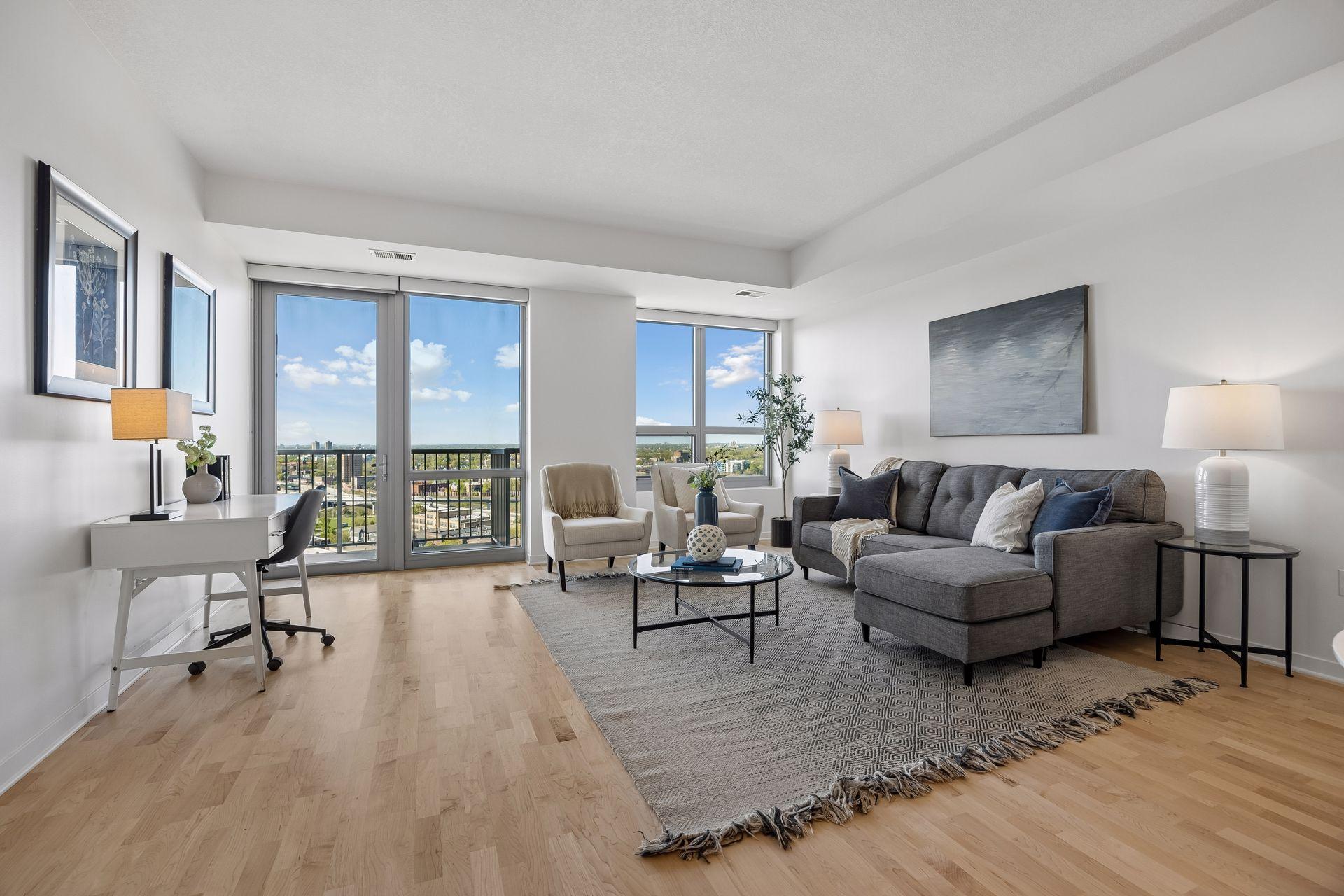 1st image of 929 Portland Ave #2007, Minneapolis, MN 55404 | MLS# 7058457