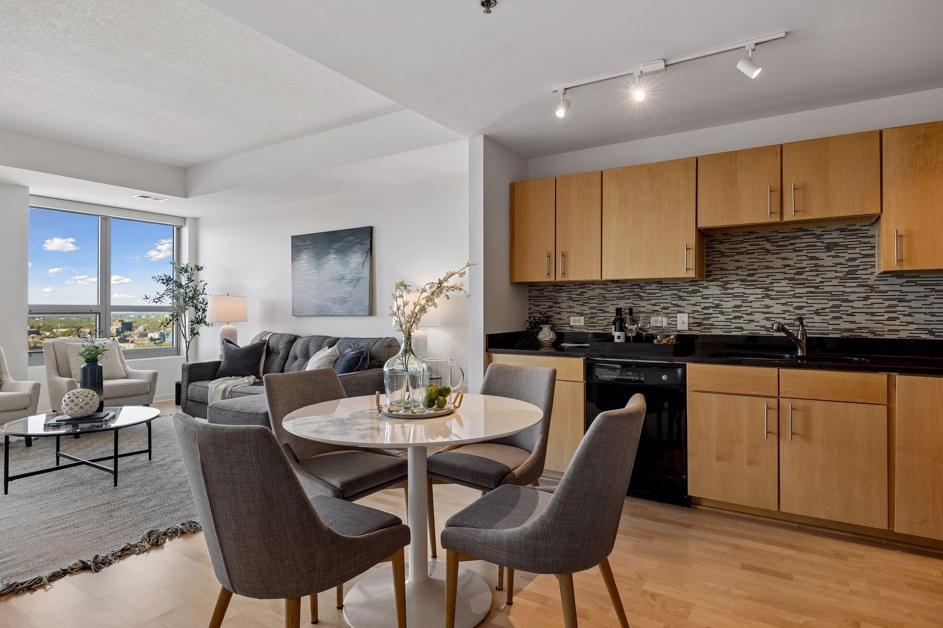 5th image of 929 Portland Ave #2007, Minneapolis, MN 55404 | MLS# 7058457