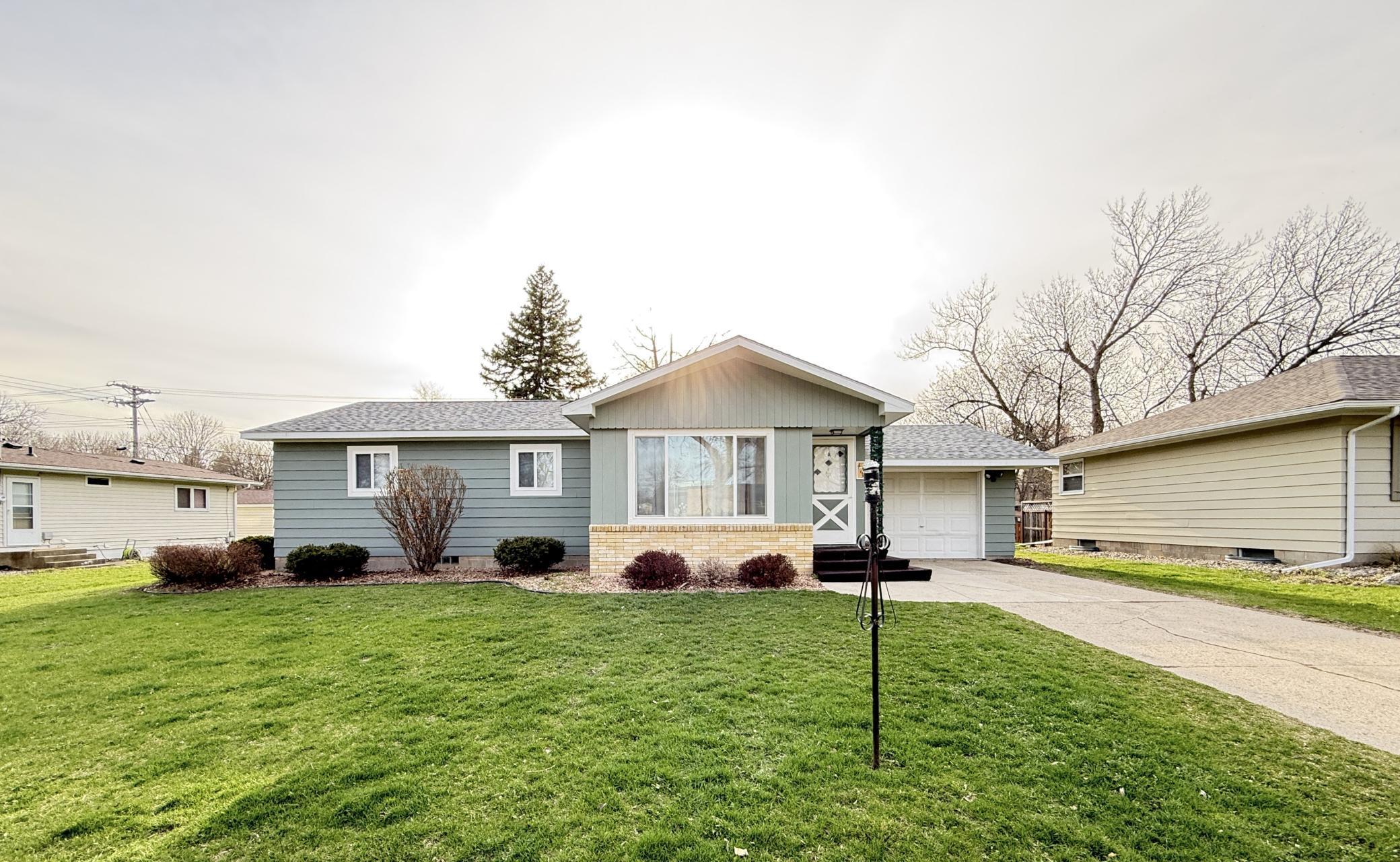 Homes for sale in Montevideo, MN | 413 S 13Th St, Montevideo, MN 56265 | MLS# 7058642